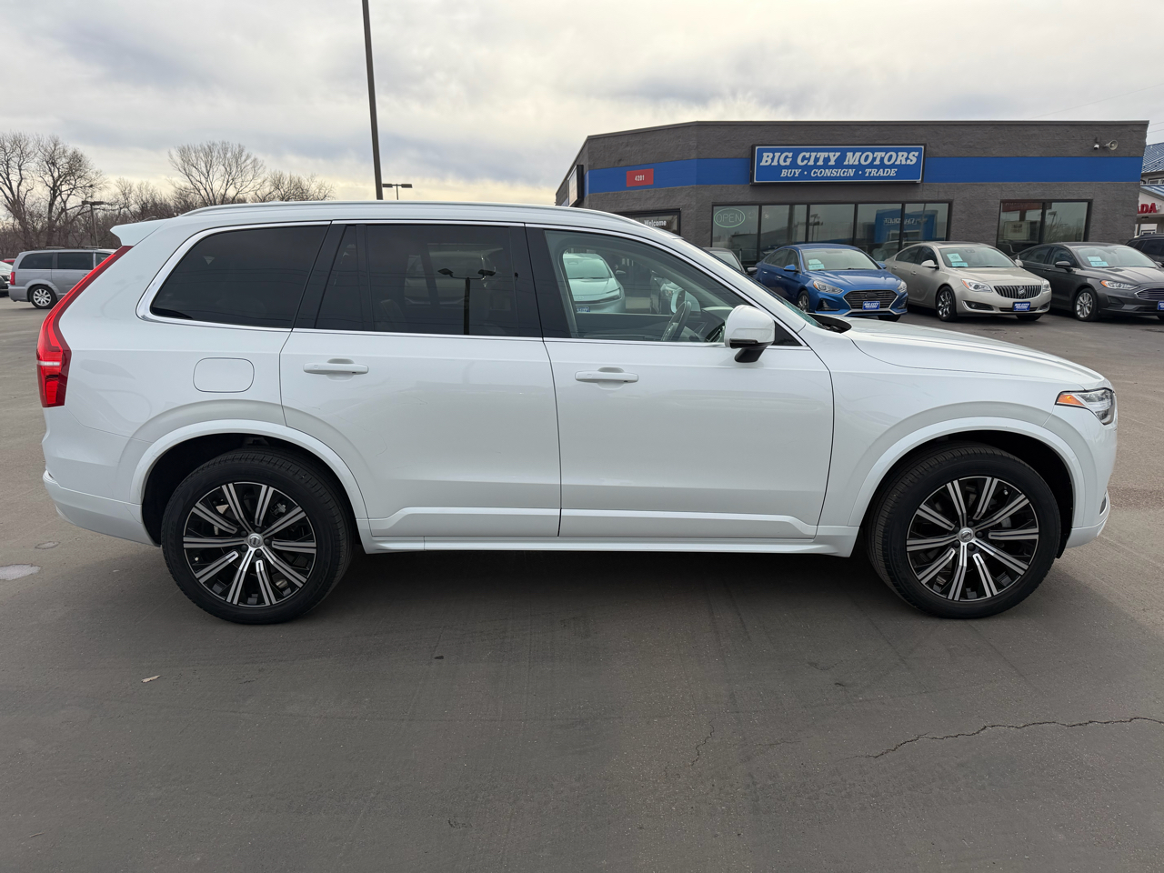 Volvo XC90 B6 AWD Core 7P 2023