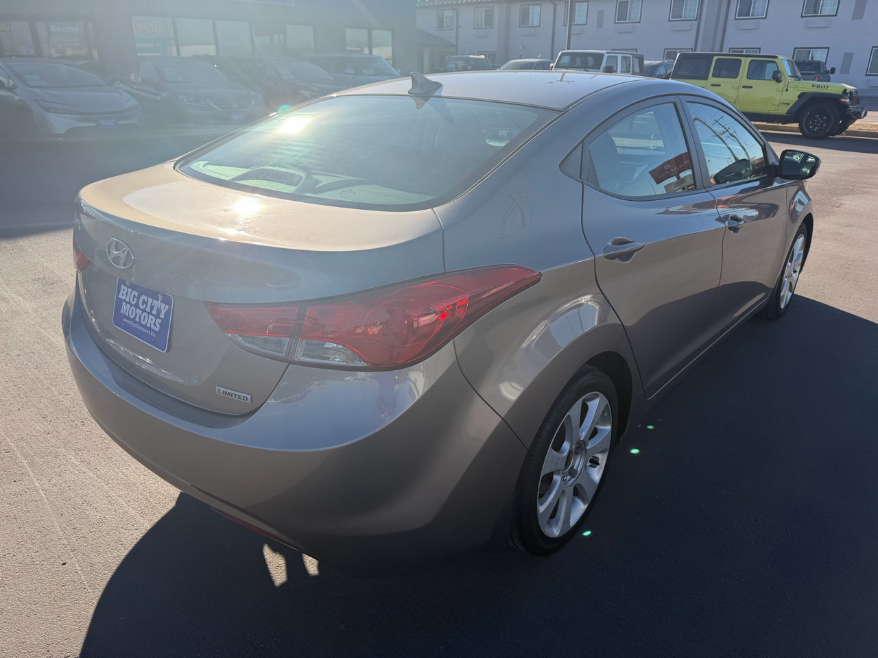 Hyundai Elantra 4dr Sdn Auto Limited (Alabama Plant) 2012