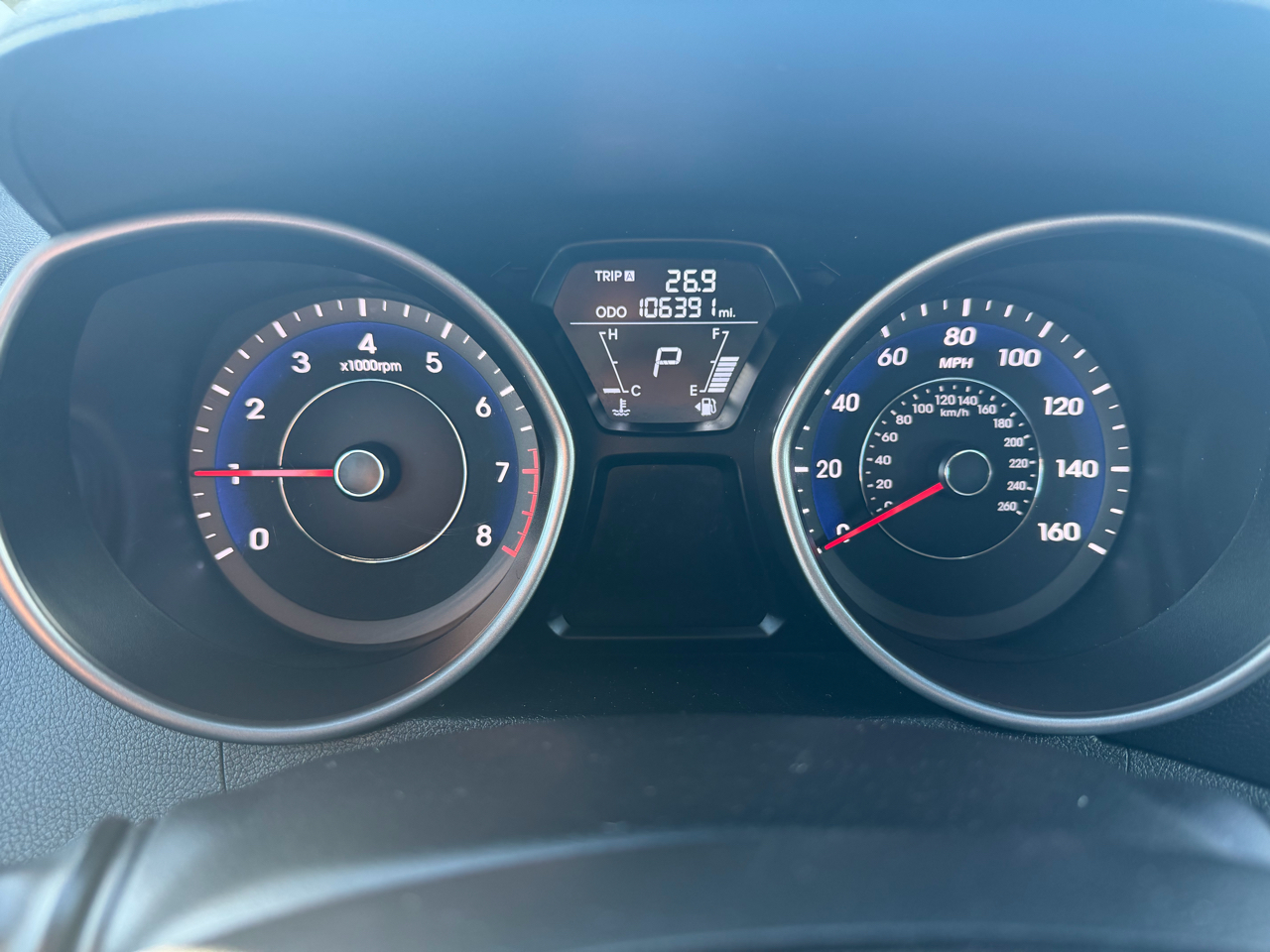 Hyundai Elantra 4dr Sdn Auto Limited (Alabama Plant) 2012