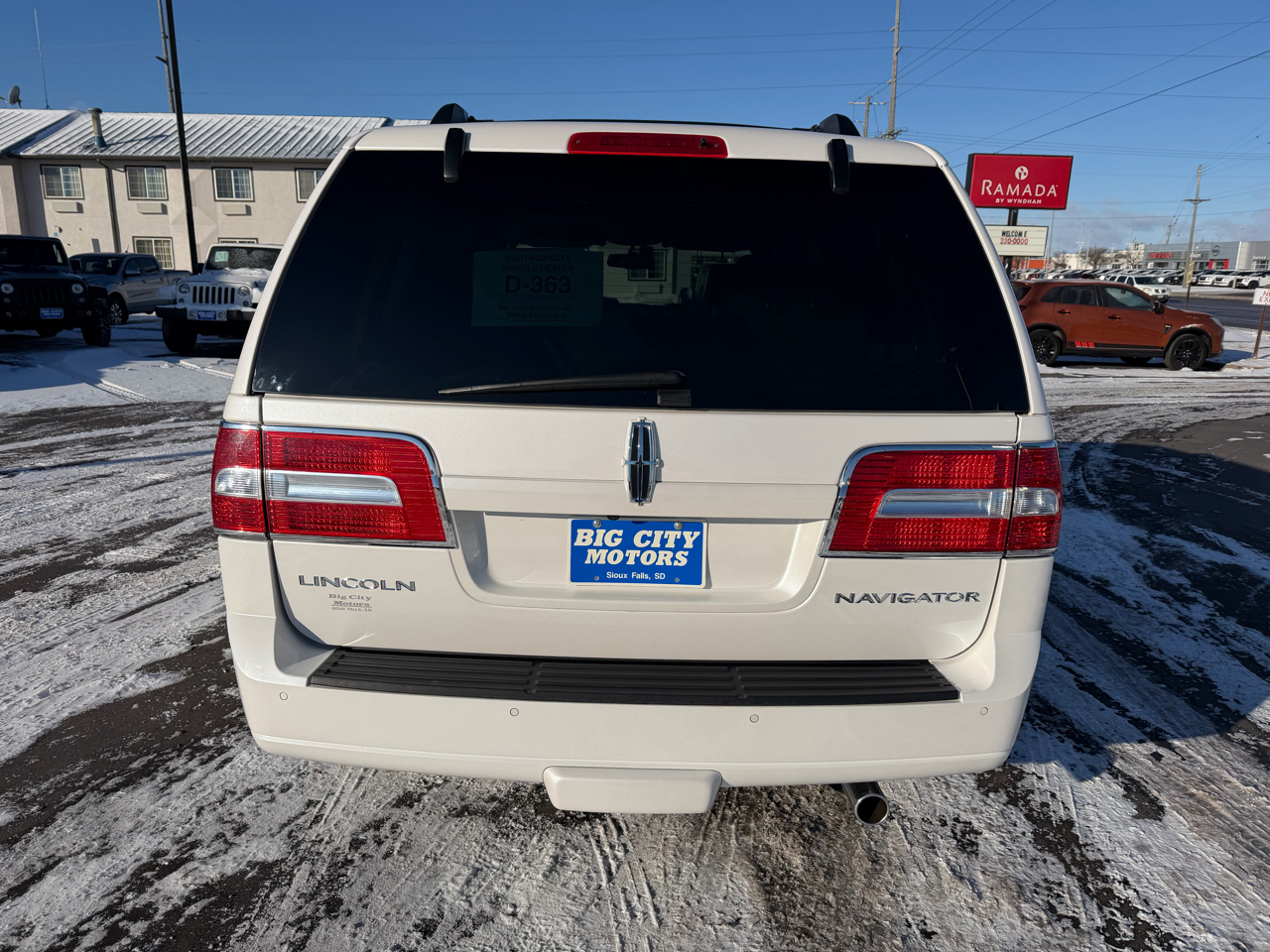 Lincoln Navigator 4WD 4dr 2011