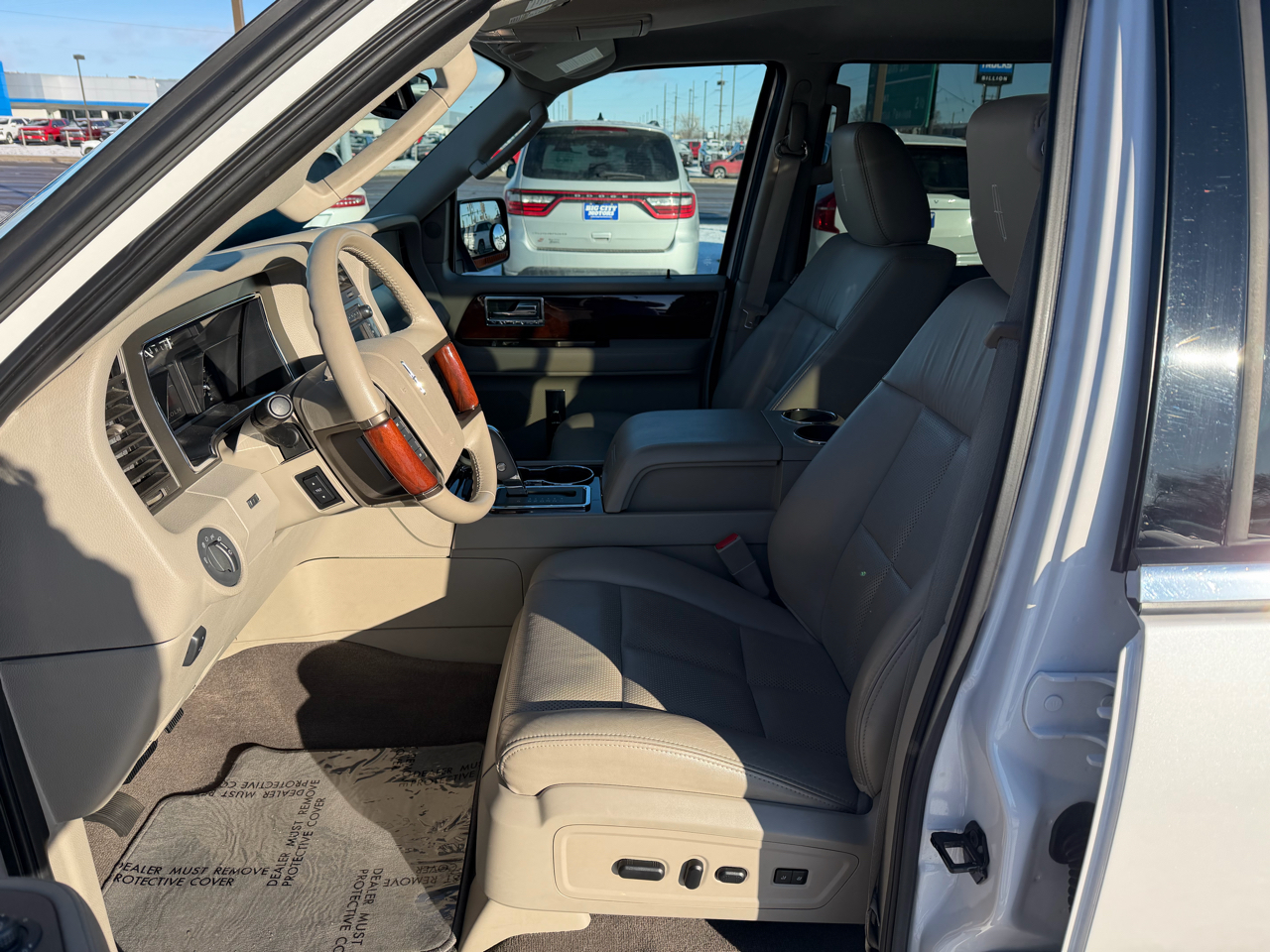 Lincoln Navigator 4WD 4dr 2011