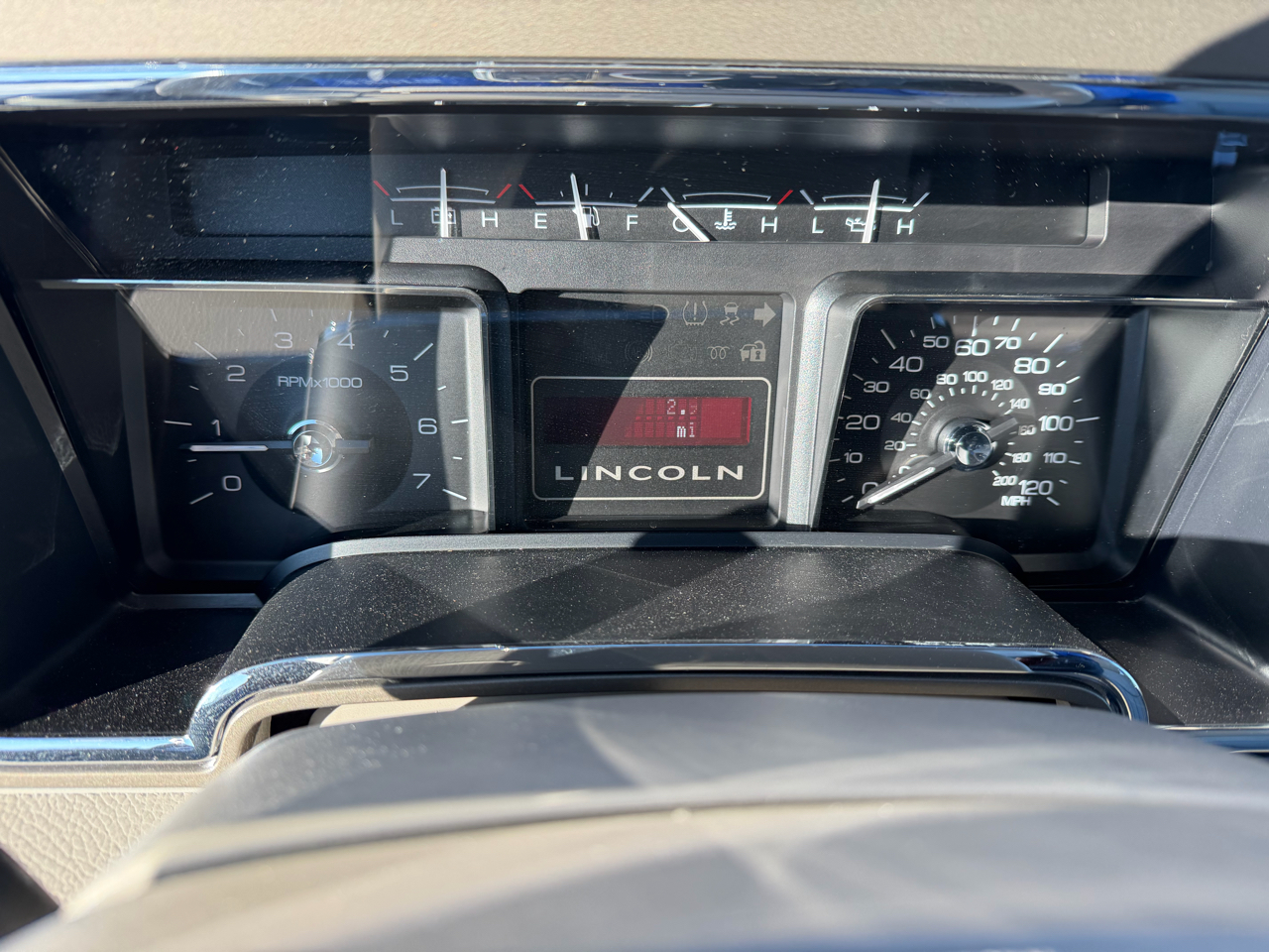 Lincoln Navigator 4WD 4dr 2011