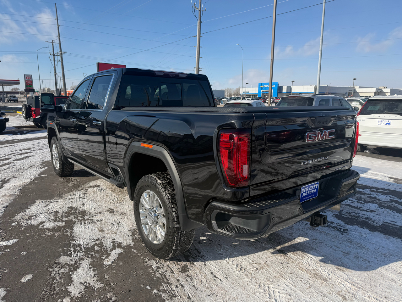 GMC Sierra 3500HD 4WD Crew Cab 159" Denali 2022