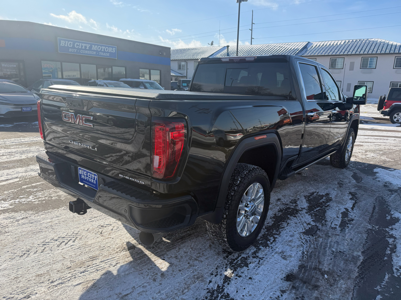 GMC Sierra 3500HD 4WD Crew Cab 159" Denali 2022
