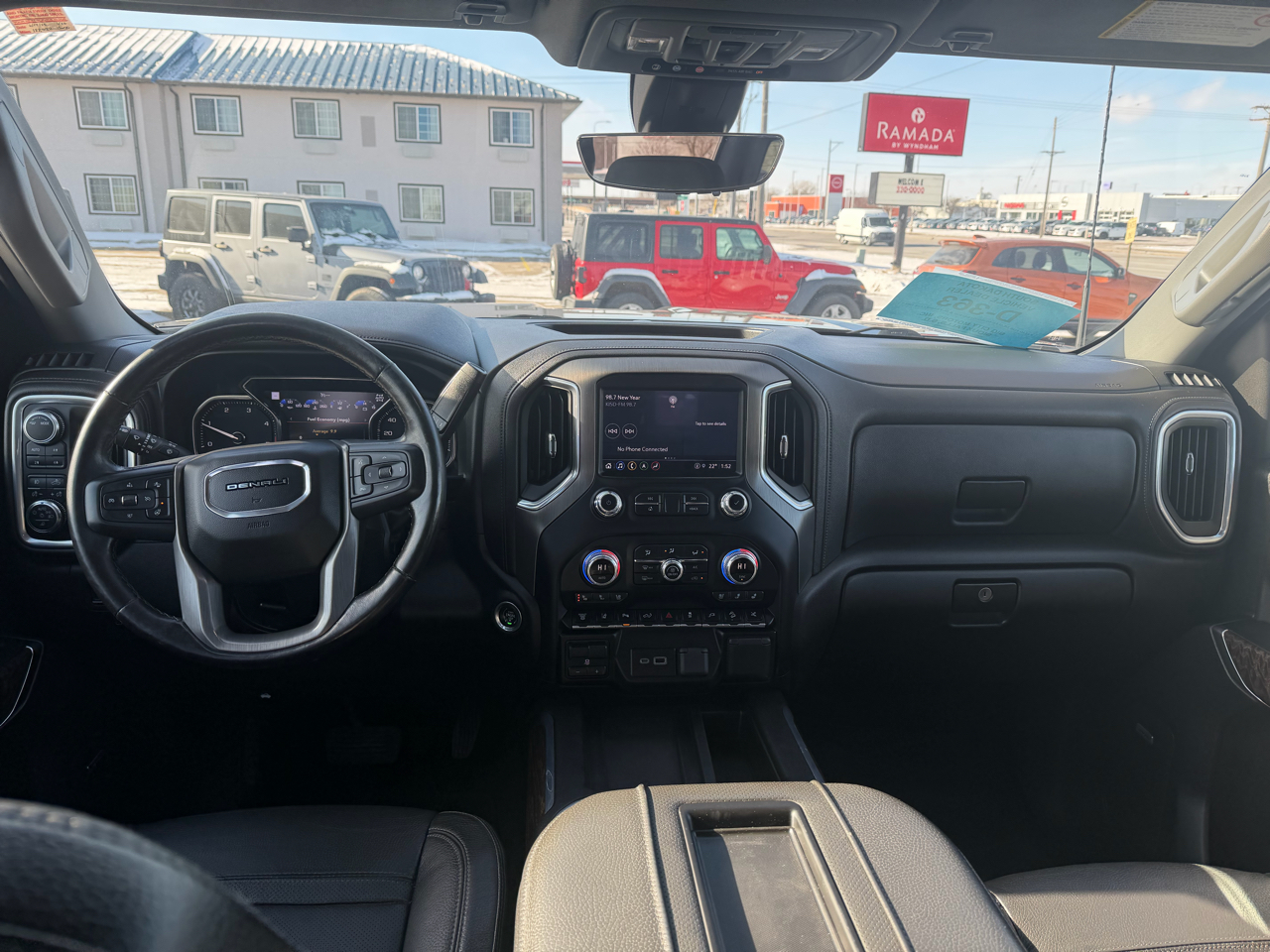 GMC Sierra 3500HD 4WD Crew Cab 159" Denali 2022