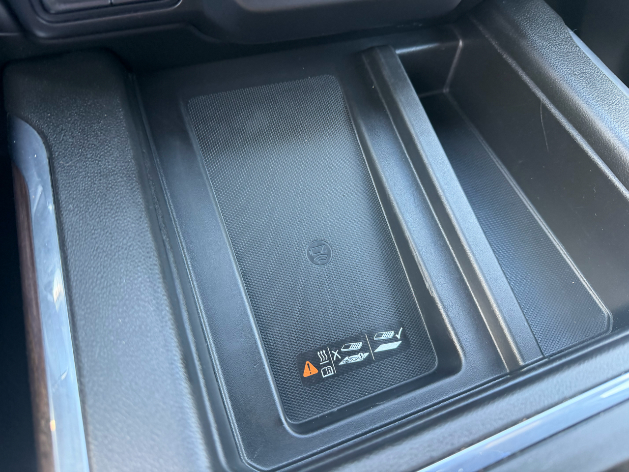 GMC Sierra 3500HD 4WD Crew Cab 159" Denali 2022