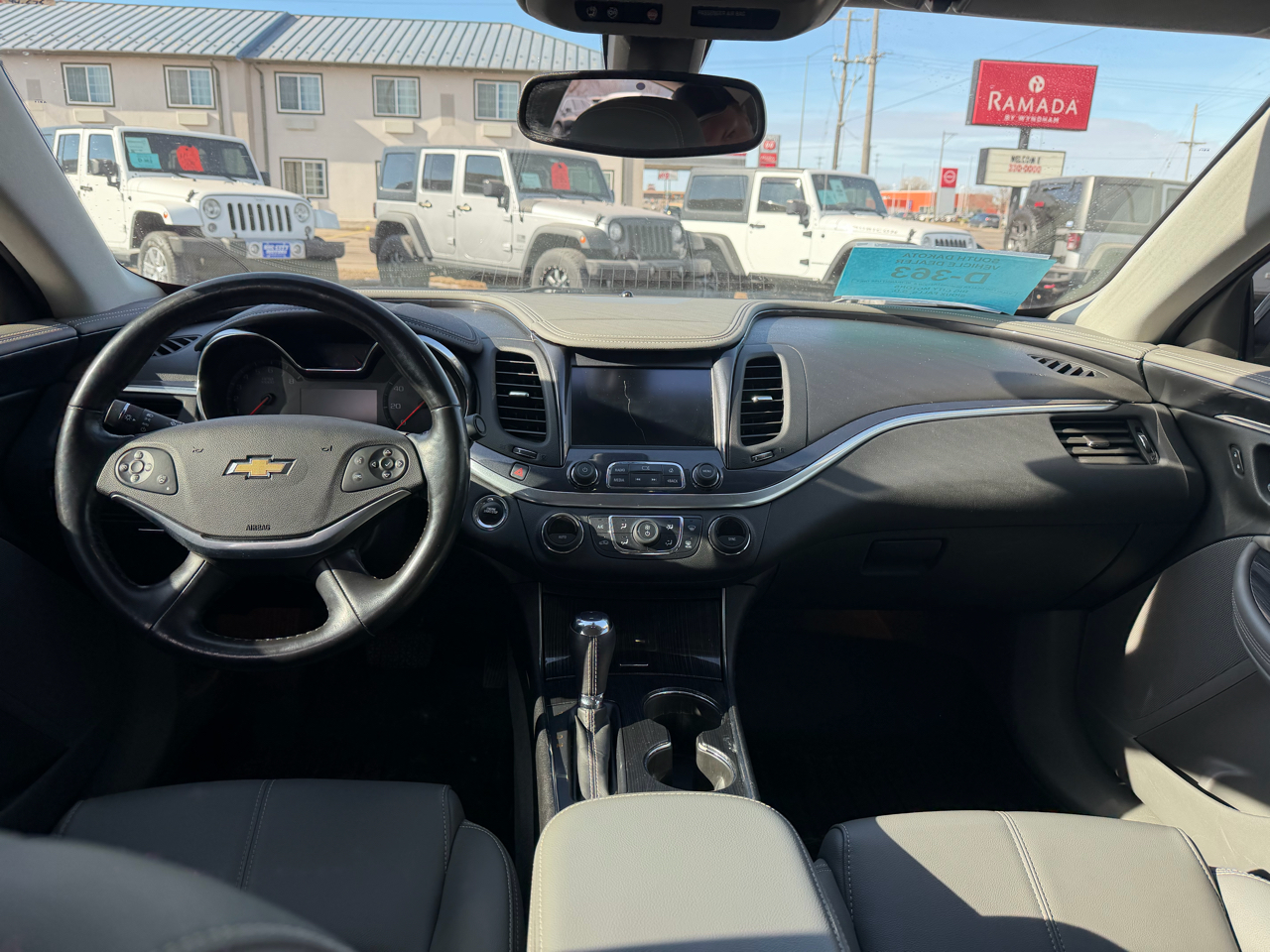 Chevrolet Impala 4dr Sdn LT w/1LT 2018