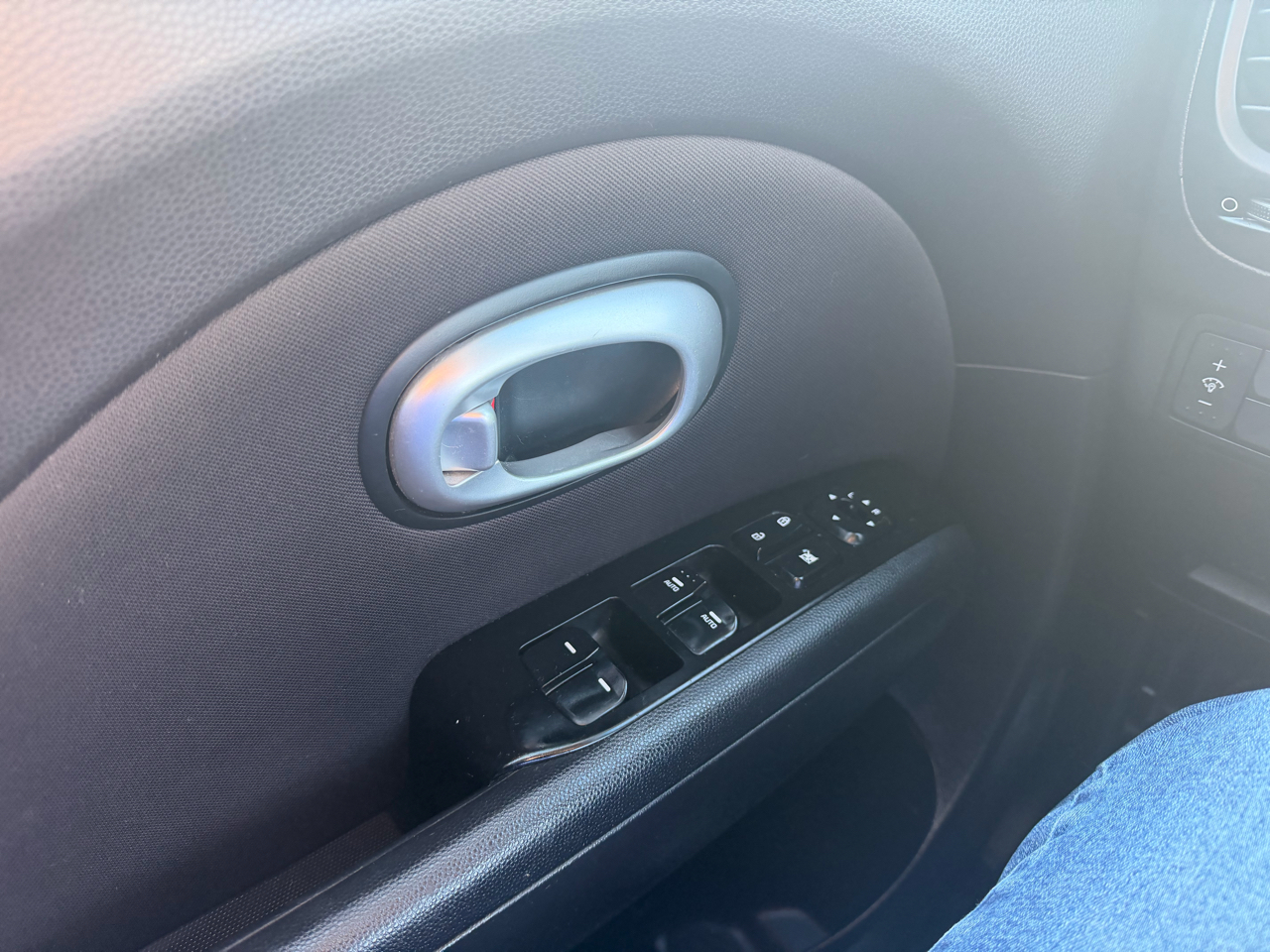 Kia Soul 5dr Wgn Auto + 2015