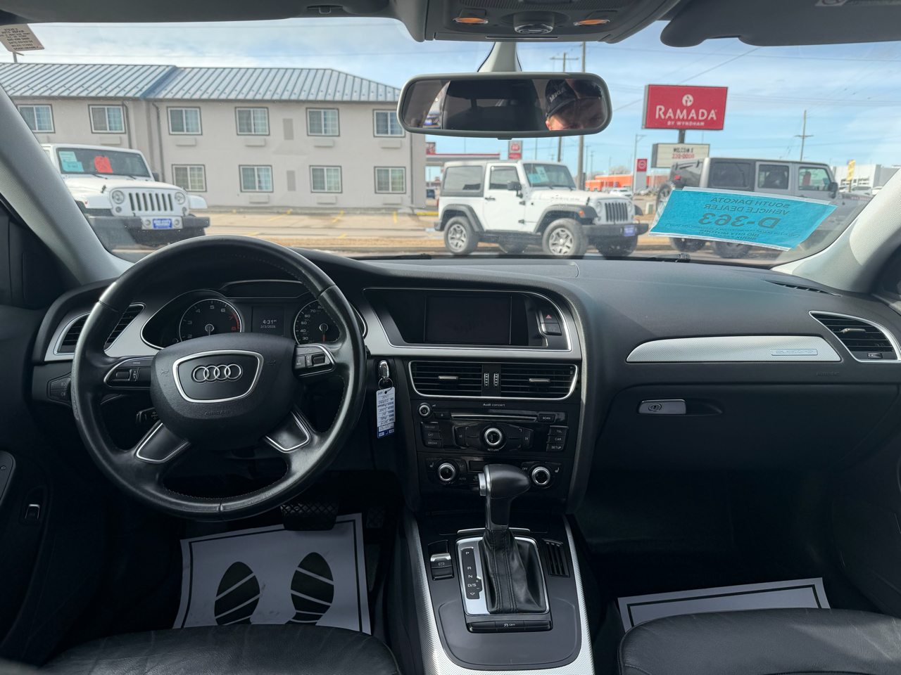 Audi A4 4dr Sdn Auto quattro 2.0T Premium 2015