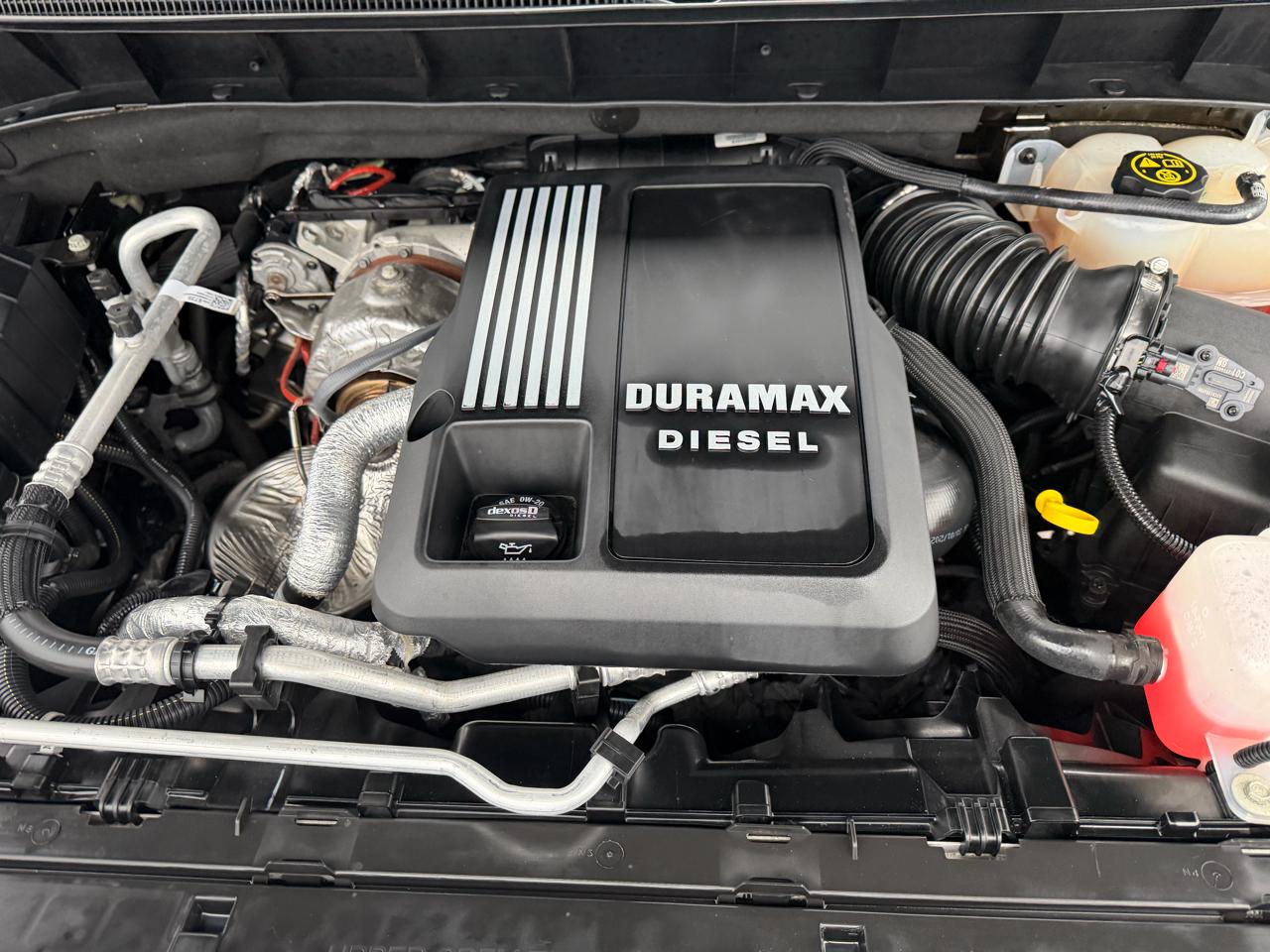 Chevrolet Silverado 1500 4WD Crew Cab 147" RST 2023