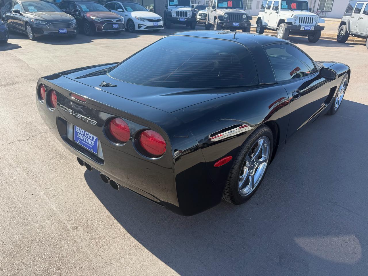 Chevrolet Corvette 2dr Cpe 2000