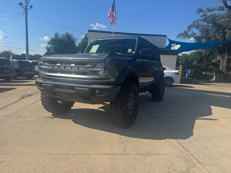 2022 Ford Bronco Base 4-Door