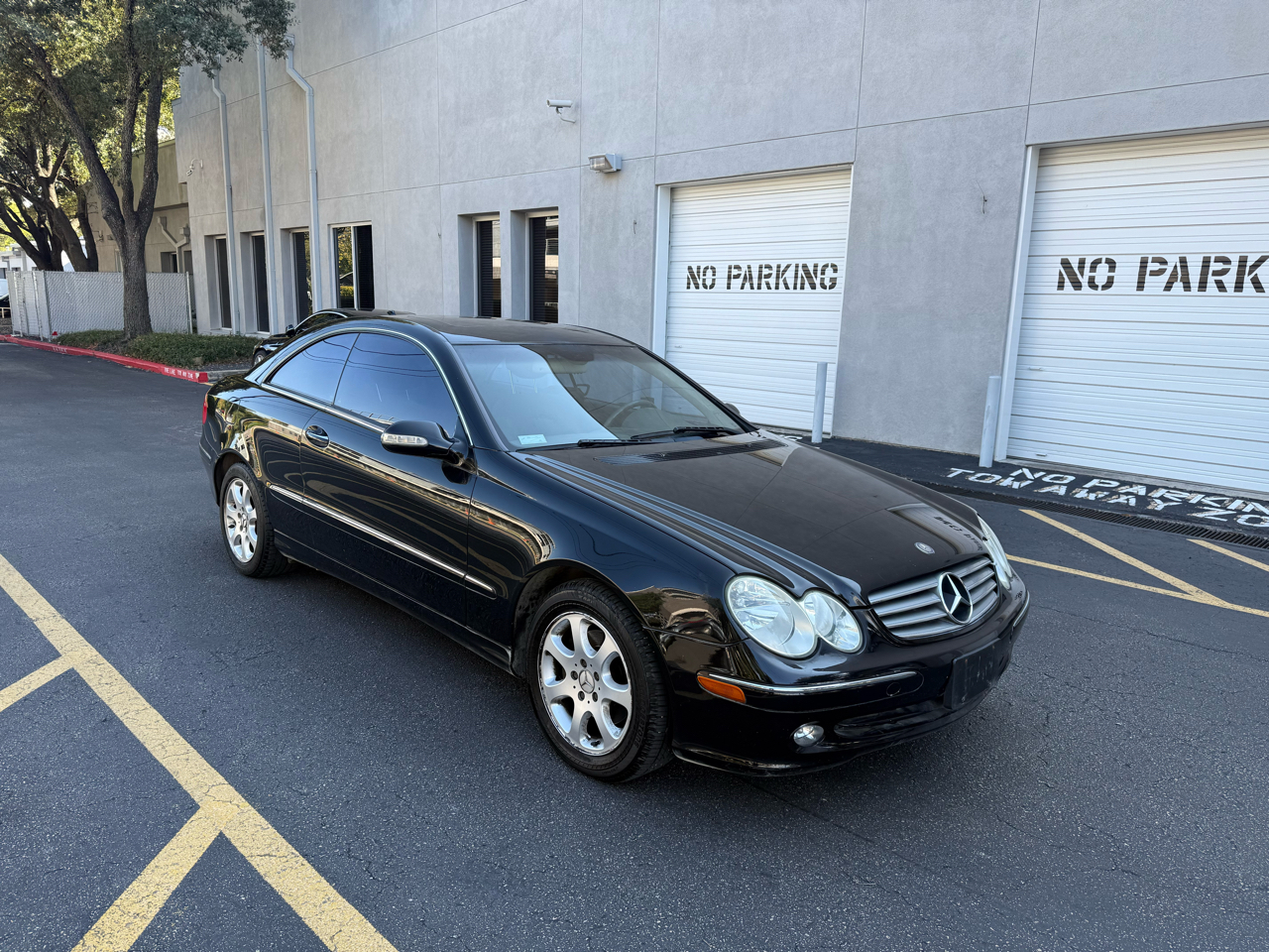2004 Mercedes-Benz CLK-Class CLK320 Coupe