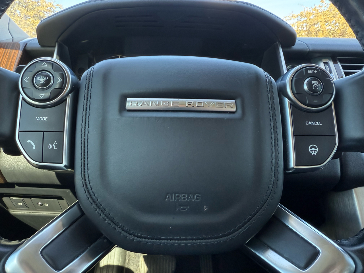 Land Rover Range Rover Base Td6 2016