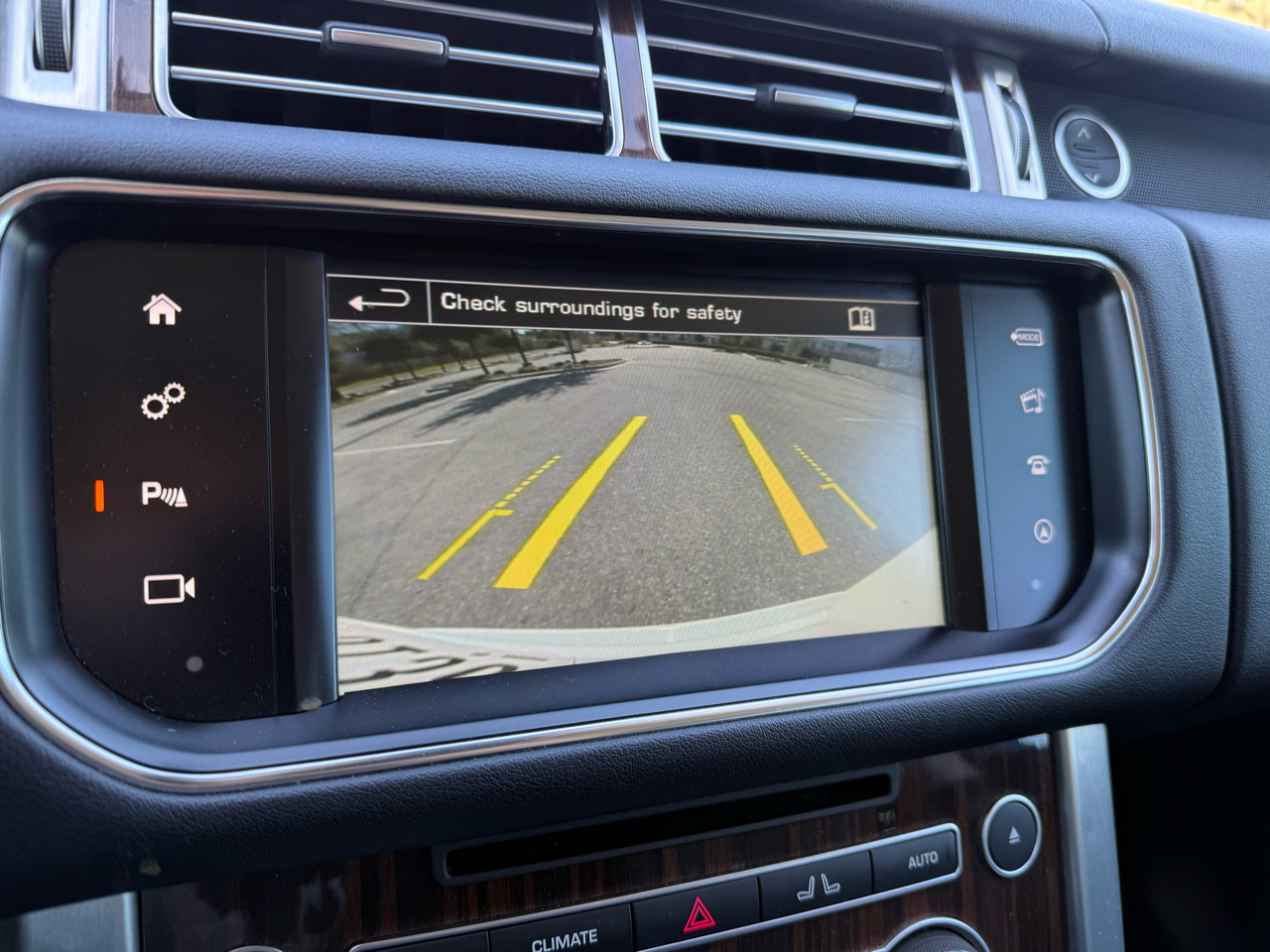 Land Rover Range Rover Base Td6 2016