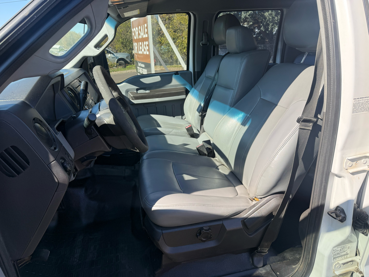 Ford F-350 SD XL 2WD 2012