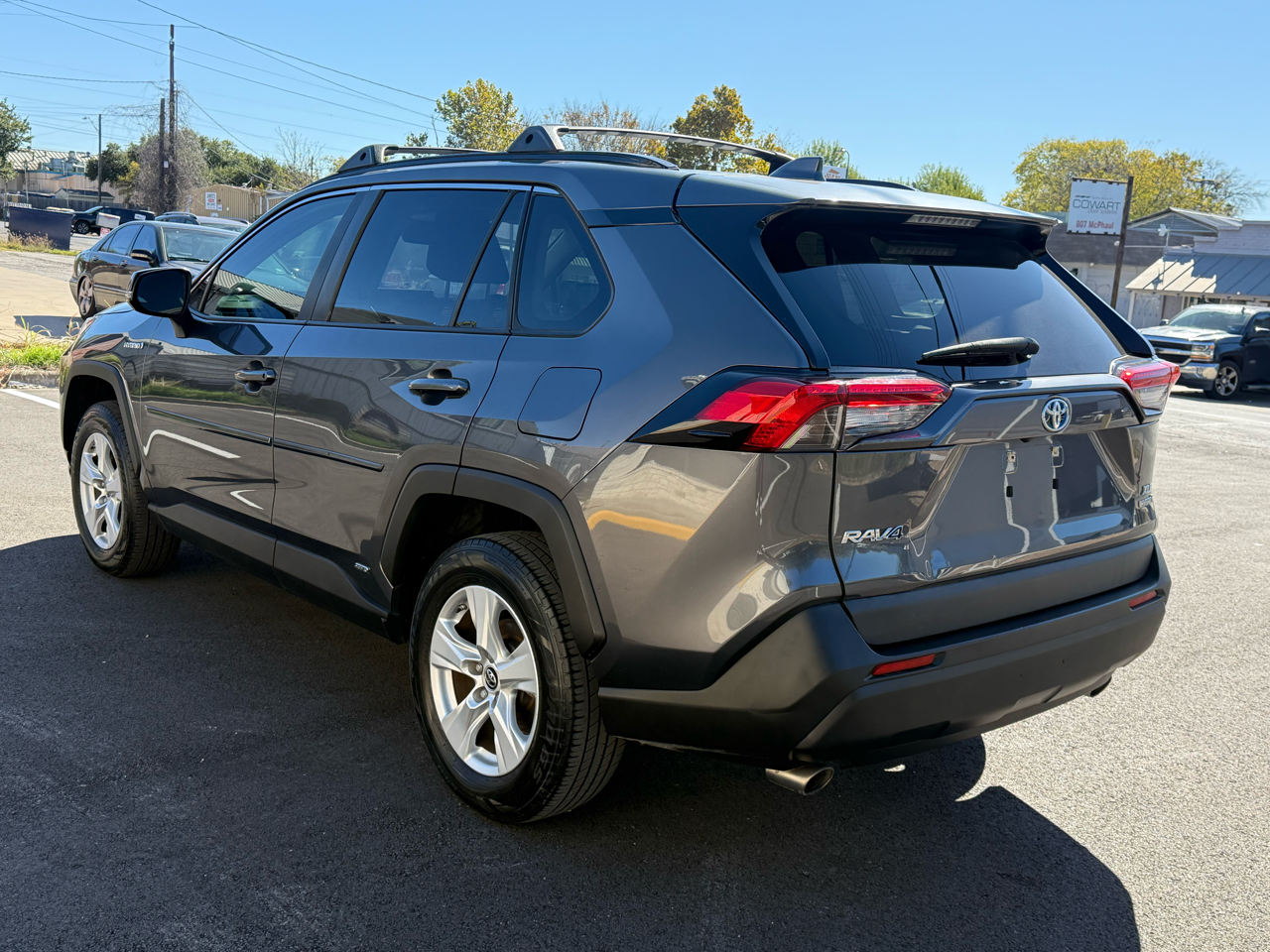Toyota RAV4 Hybrid XLE 2019