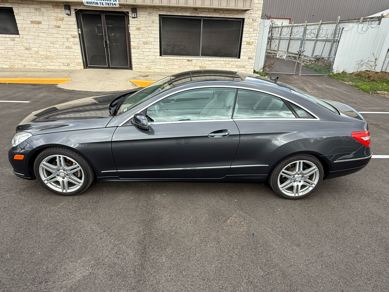 Mercedes-Benz E-Class E350 Coupe 2010