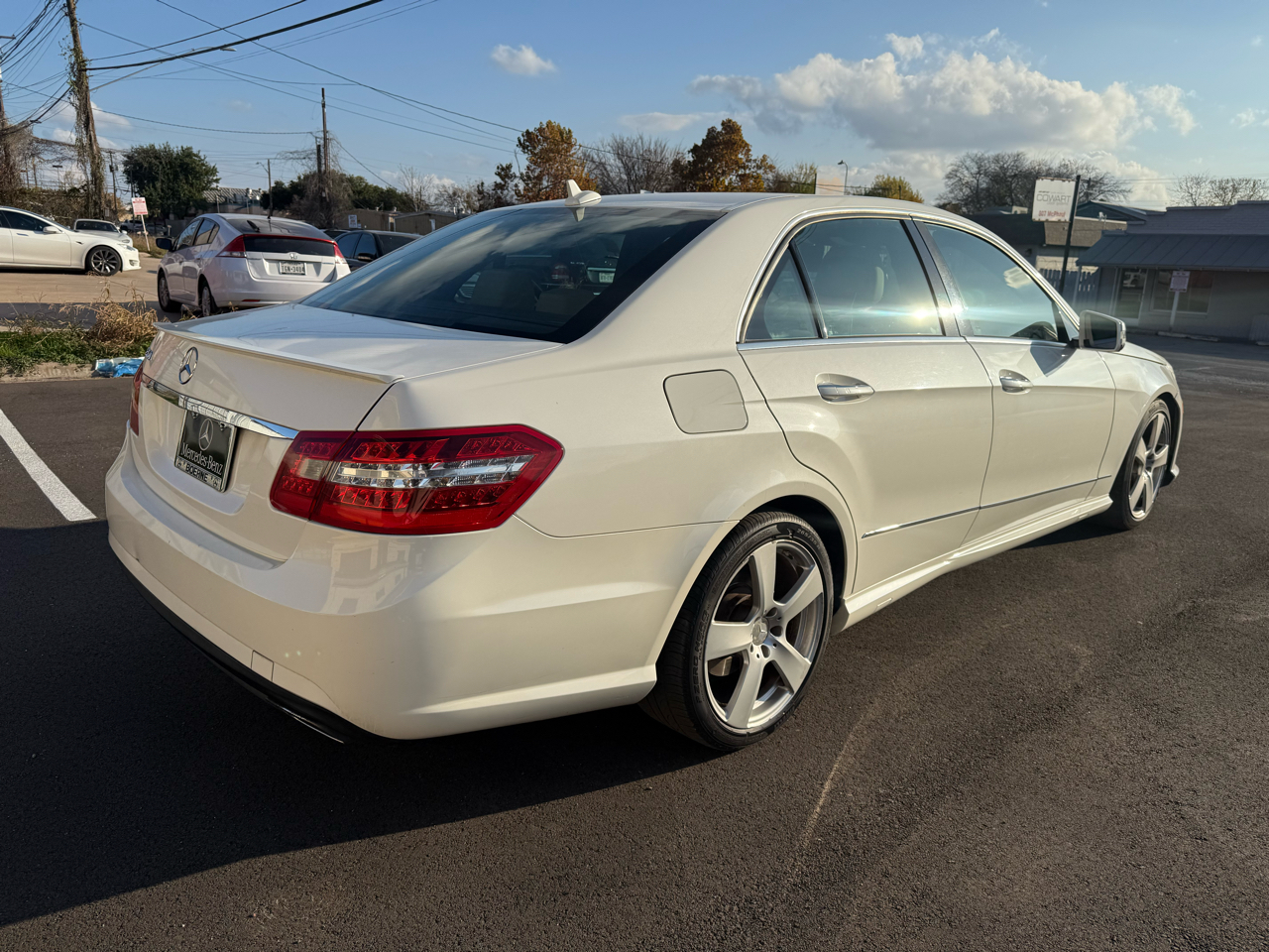 Mercedes-Benz E-Class E350 Sedan 2011
