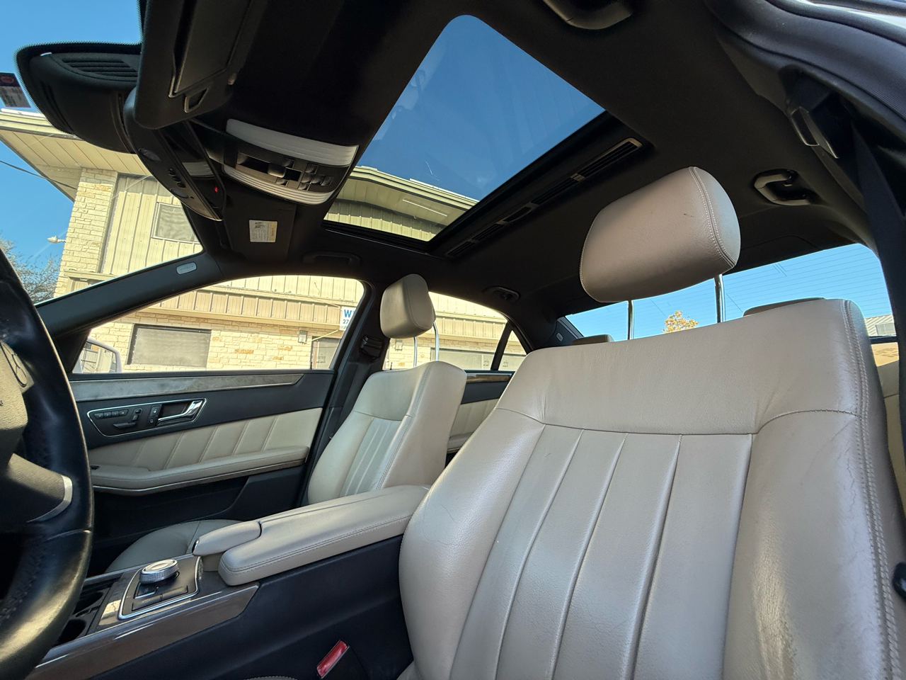 Mercedes-Benz E-Class E350 Sedan 2011