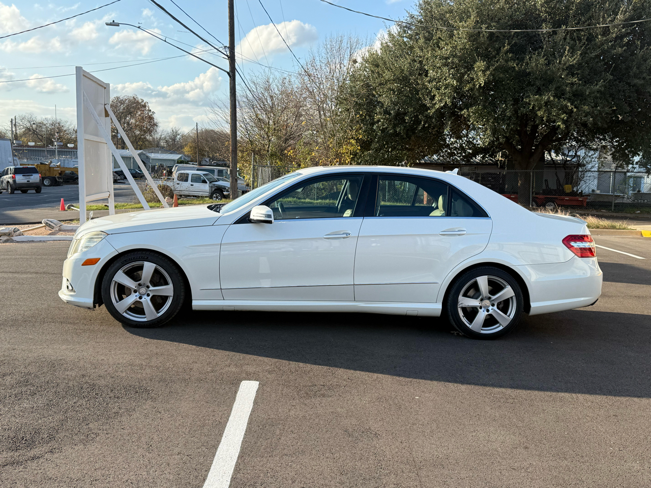 Mercedes-Benz E-Class E350 Sedan 2011