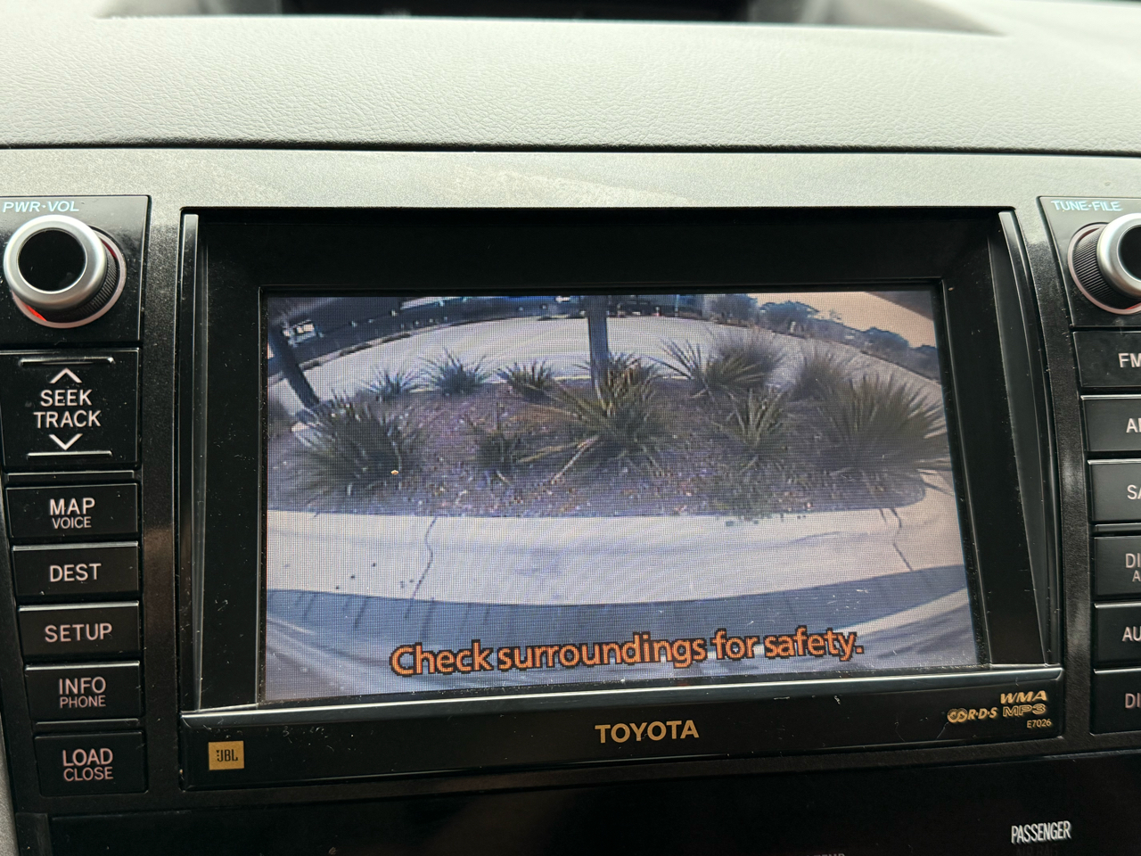 Toyota Sequoia Plantium 4WD FFV 2010