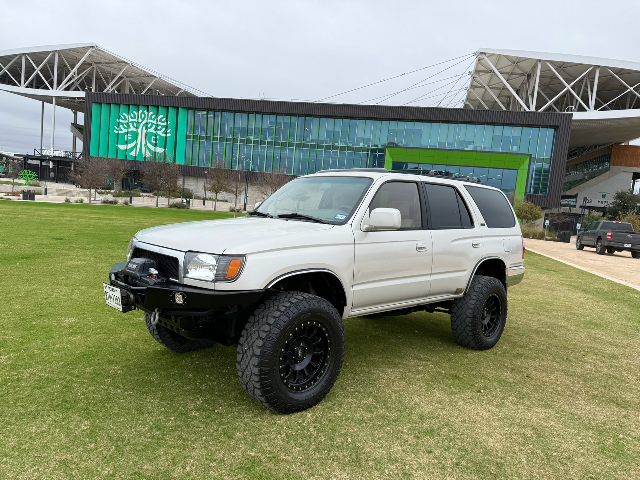 Toyota 4Runner SR5 4WD 1997