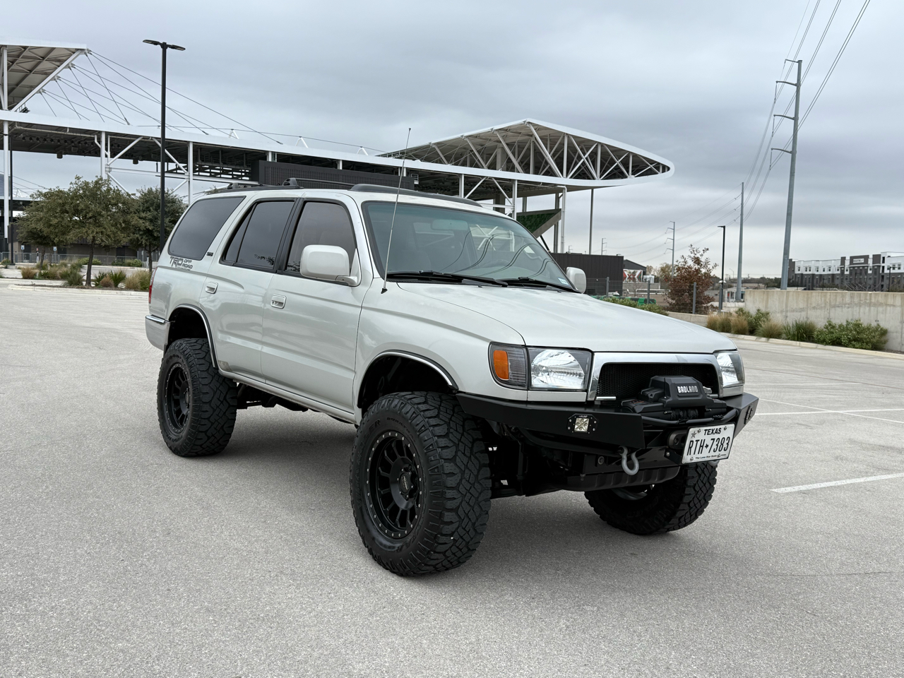 Toyota 4Runner SR5 4WD 1997