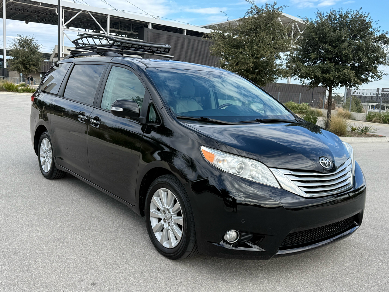 Toyota Sienna Limited AWD 7-Passenger V6 2014