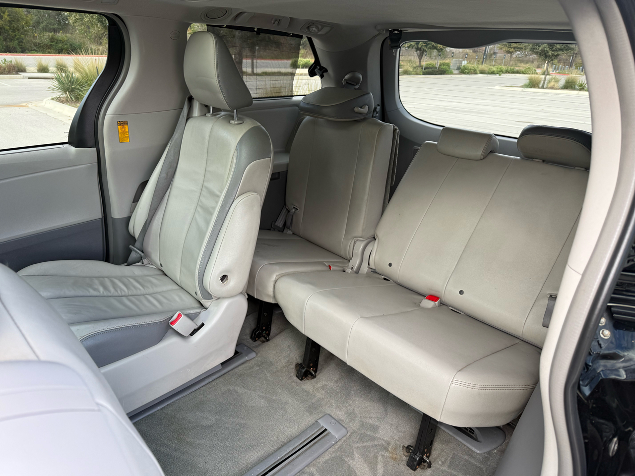 Toyota Sienna Limited AWD 7-Passenger V6 2014