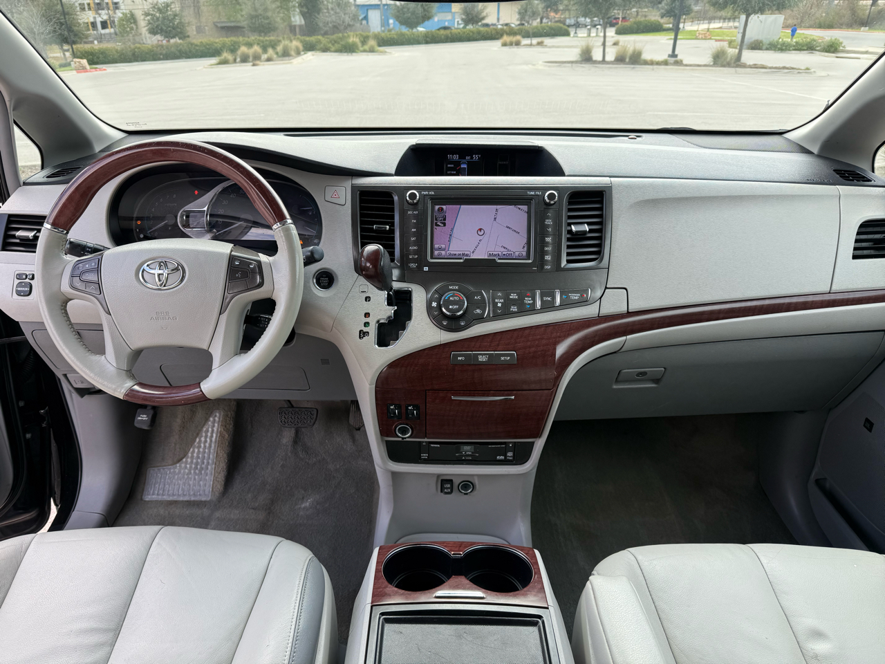 Toyota Sienna Limited AWD 7-Passenger V6 2014