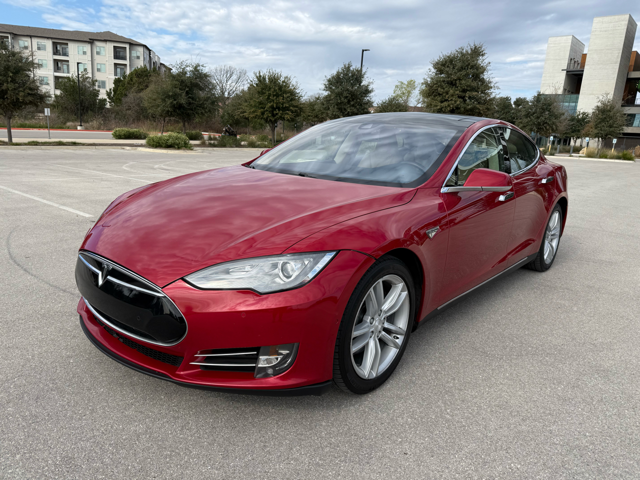 Tesla Model S 85 2015