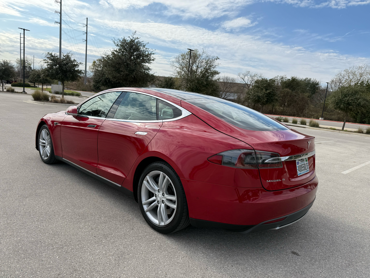 Tesla Model S 85 2015