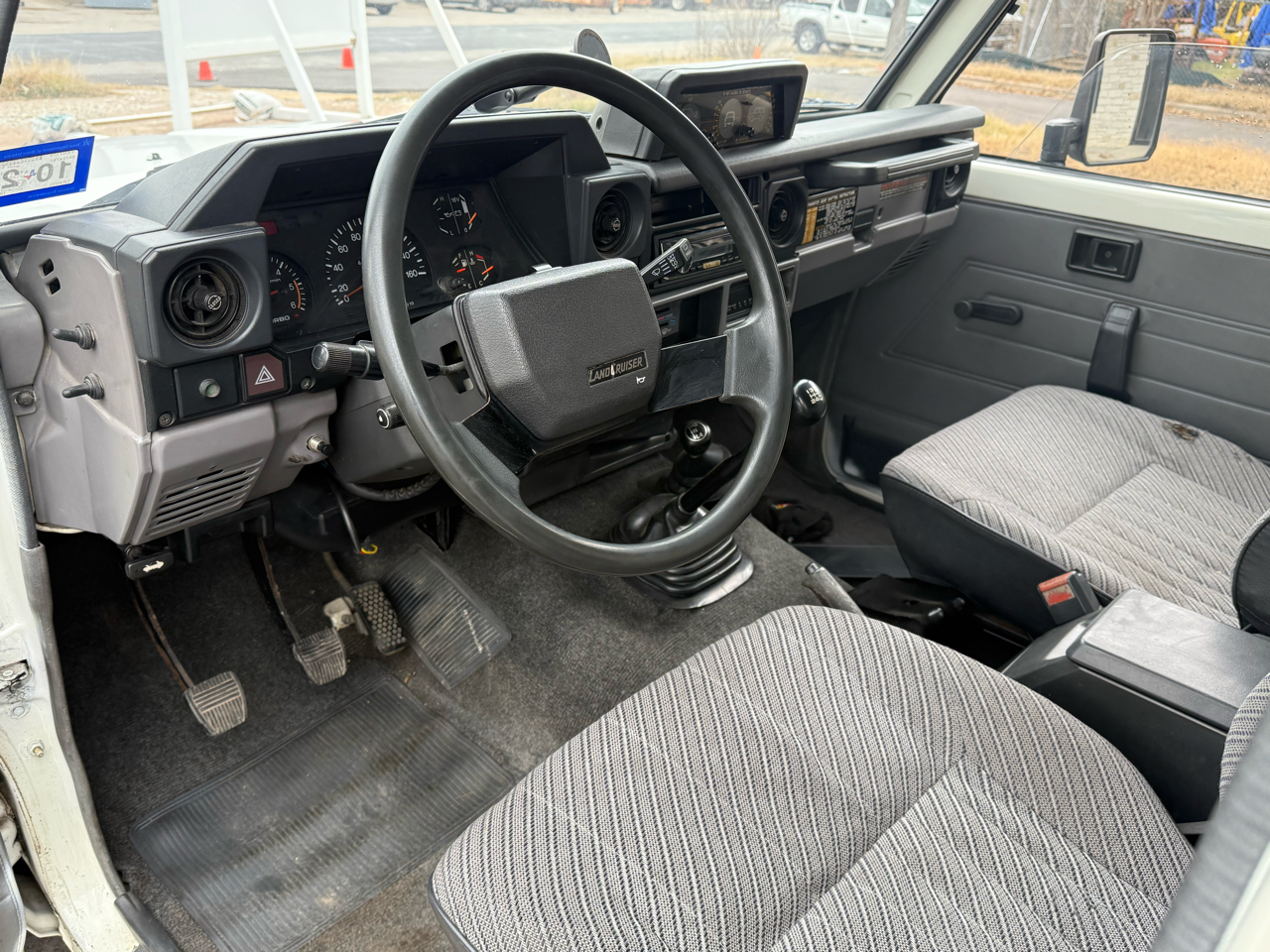 Toyota Land Cruiser Prado  1986