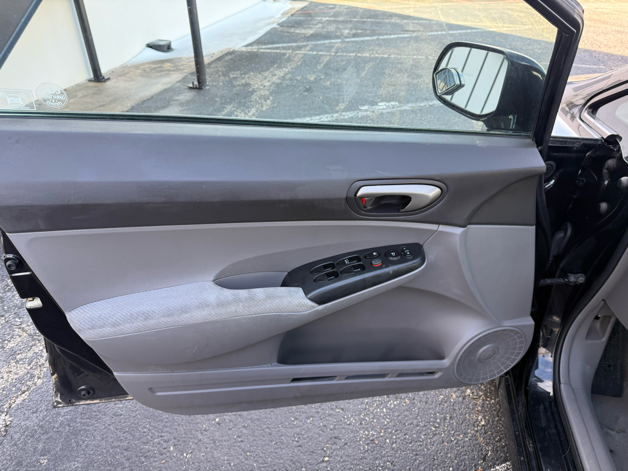 Honda Civic LX Sedan 5-Speed AT 2010