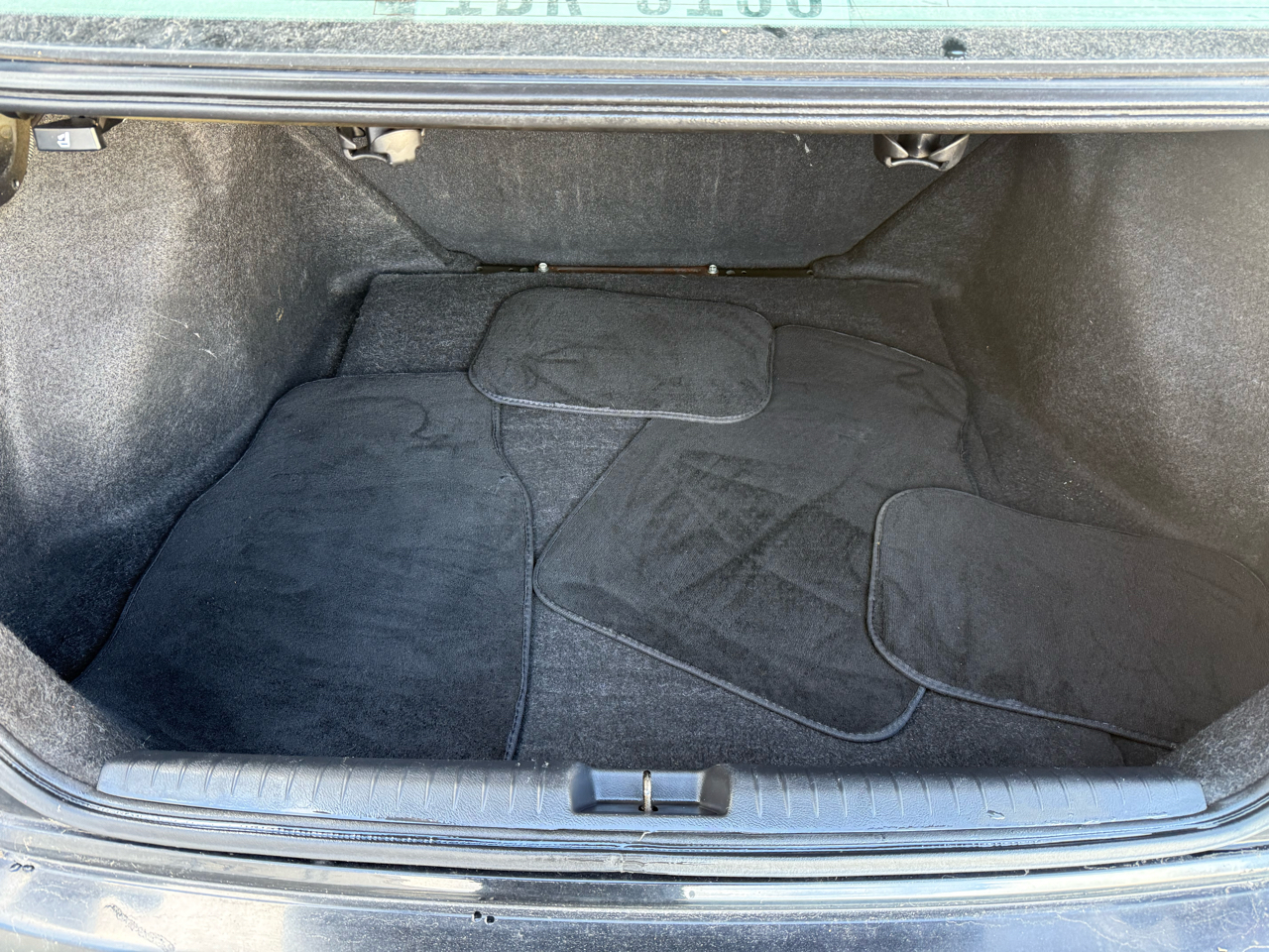 Honda Civic LX Sedan 5-Speed AT 2010