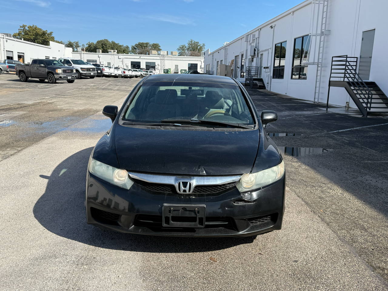 Honda Civic LX Sedan 5-Speed AT 2010