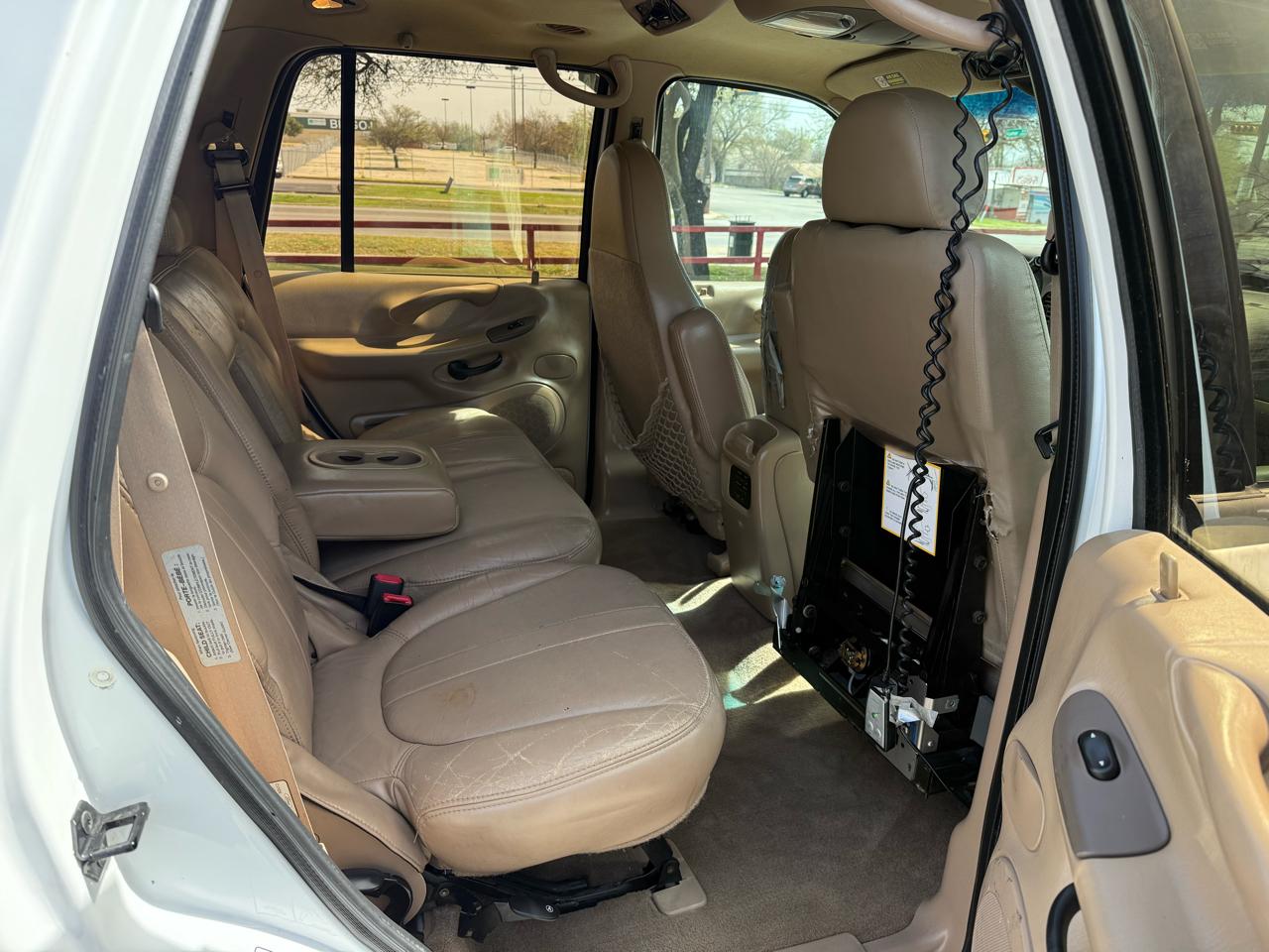 Ford Expedition XLT 2WD 1997