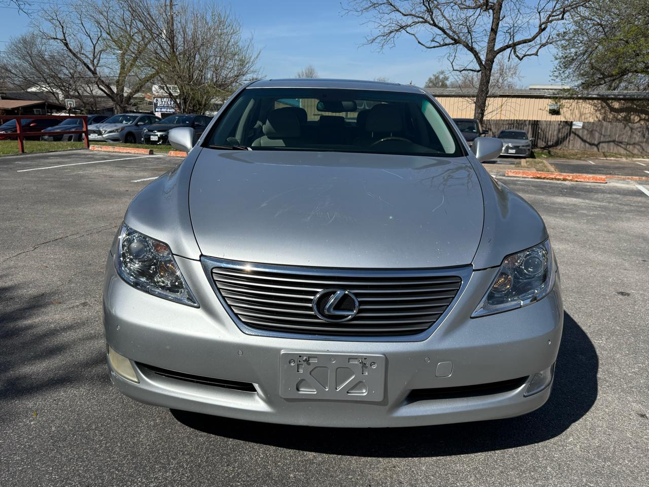 Lexus LS 460 Luxury Sedan 2007