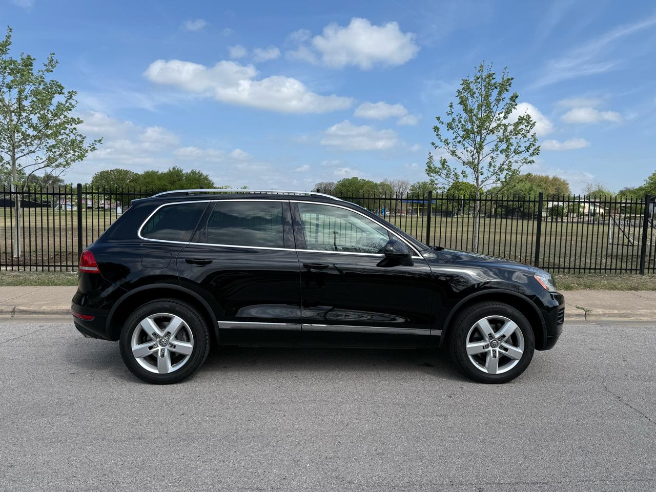 Volkswagen Touareg VR6 Lux 2013