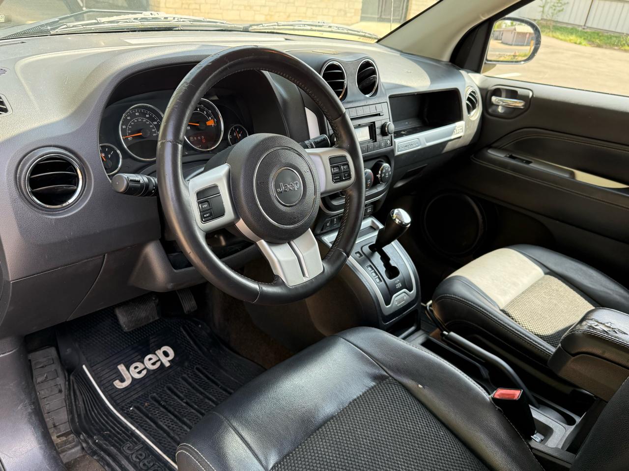 Jeep Compass Latitude 4WD 2015