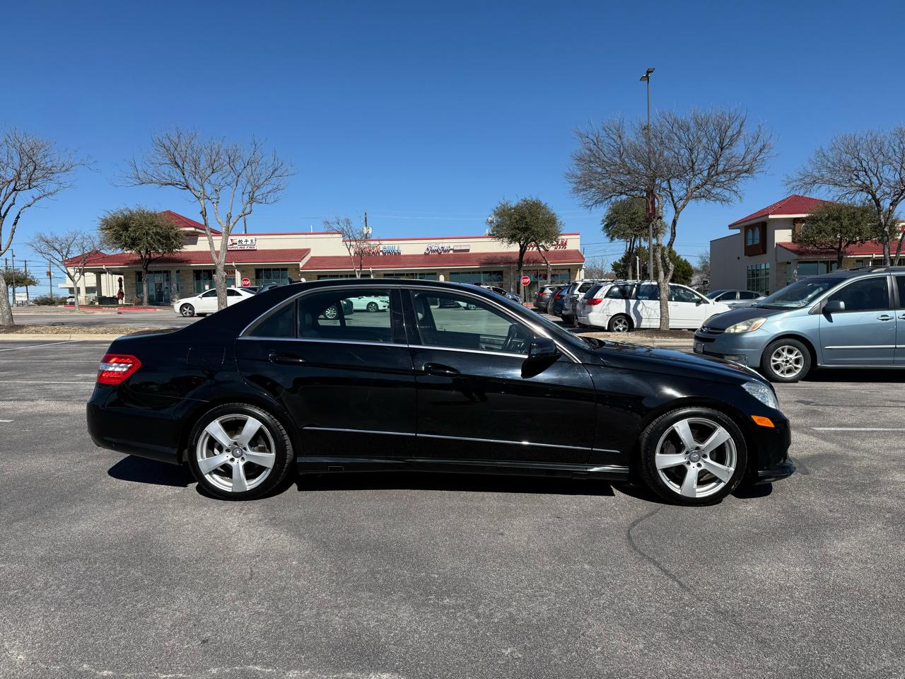 Mercedes-Benz E-Class E350 Sedan 2010