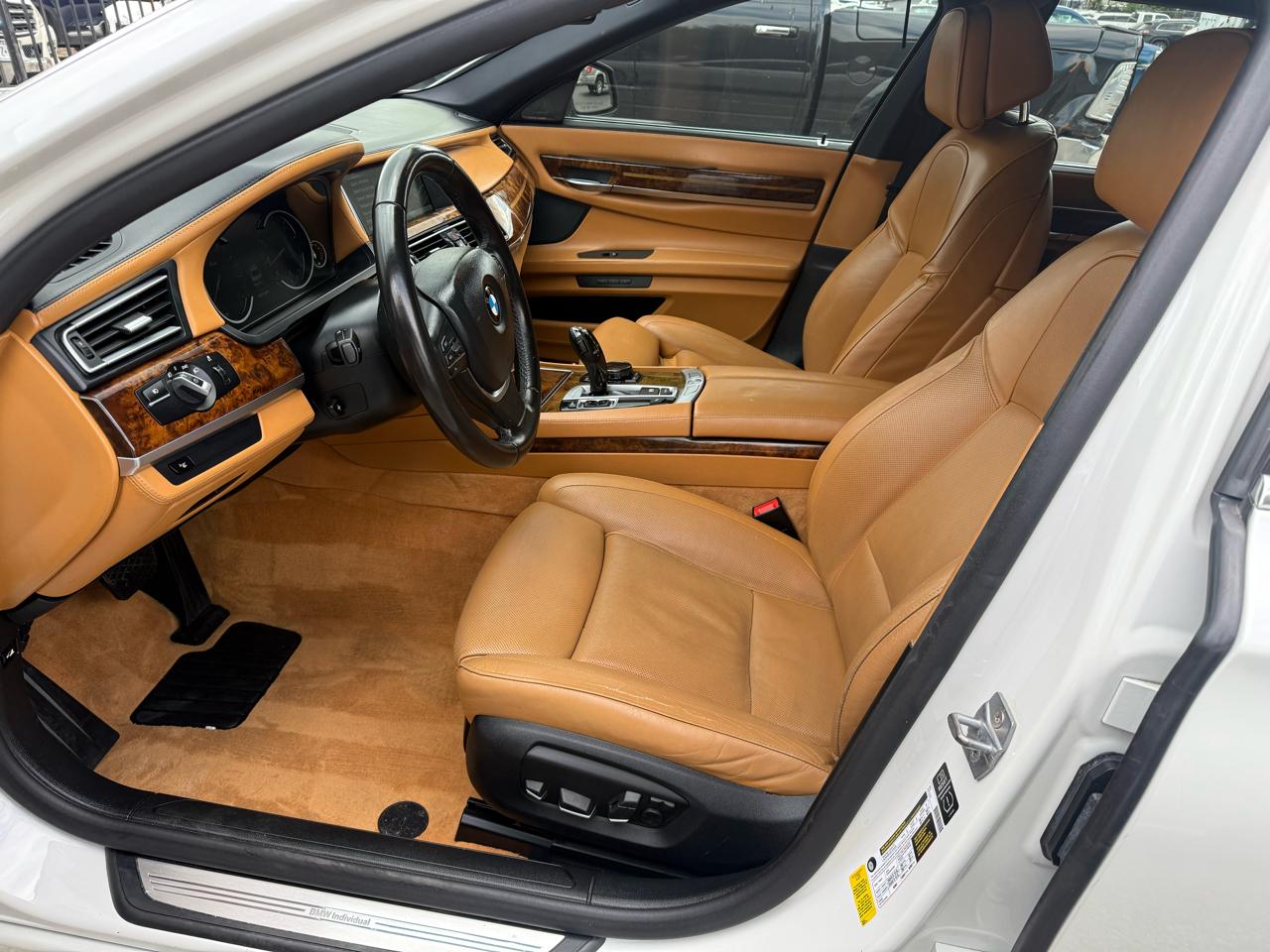 BMW 7-Series 750Li 2014