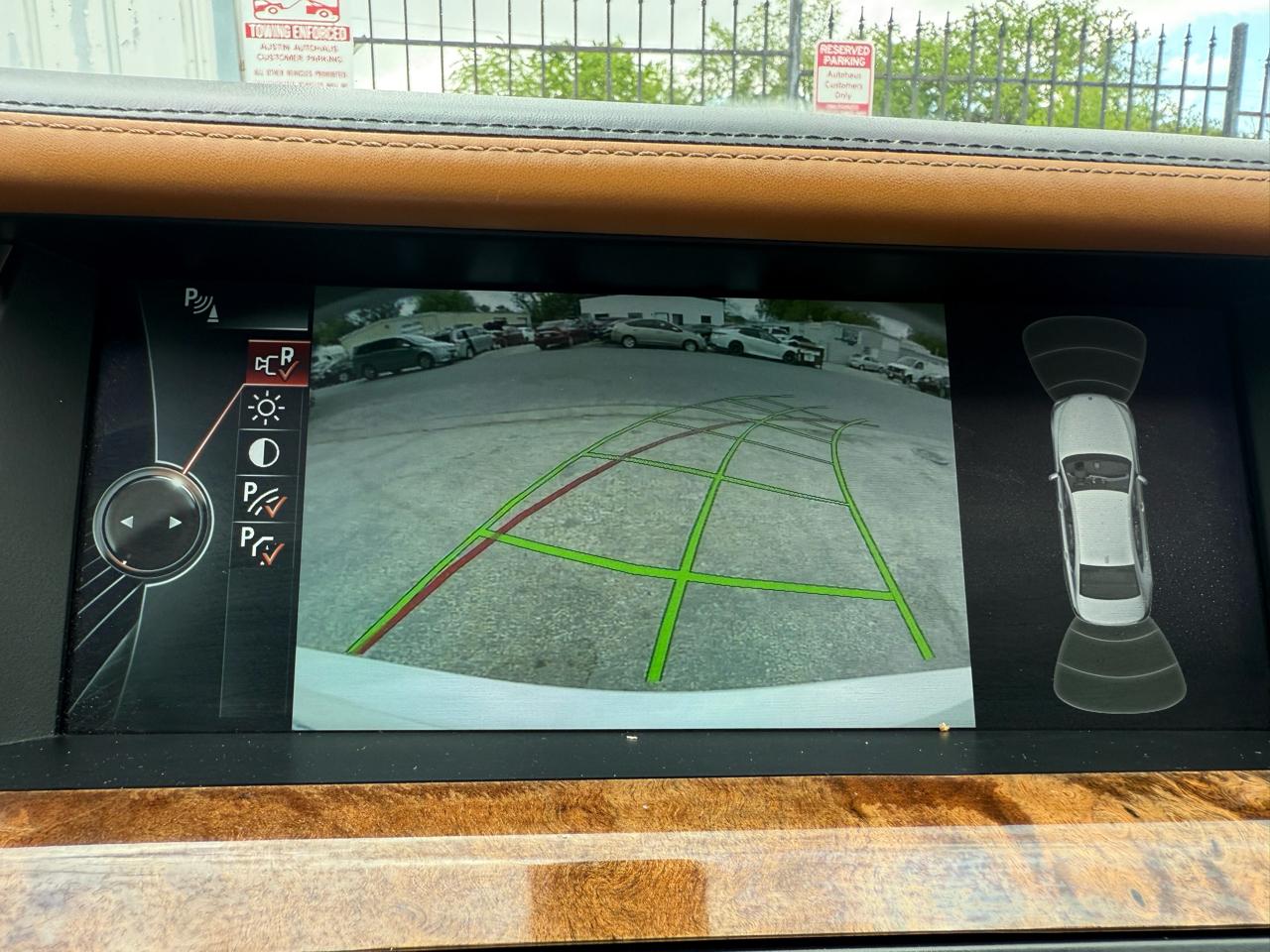 BMW 7-Series 750Li 2014