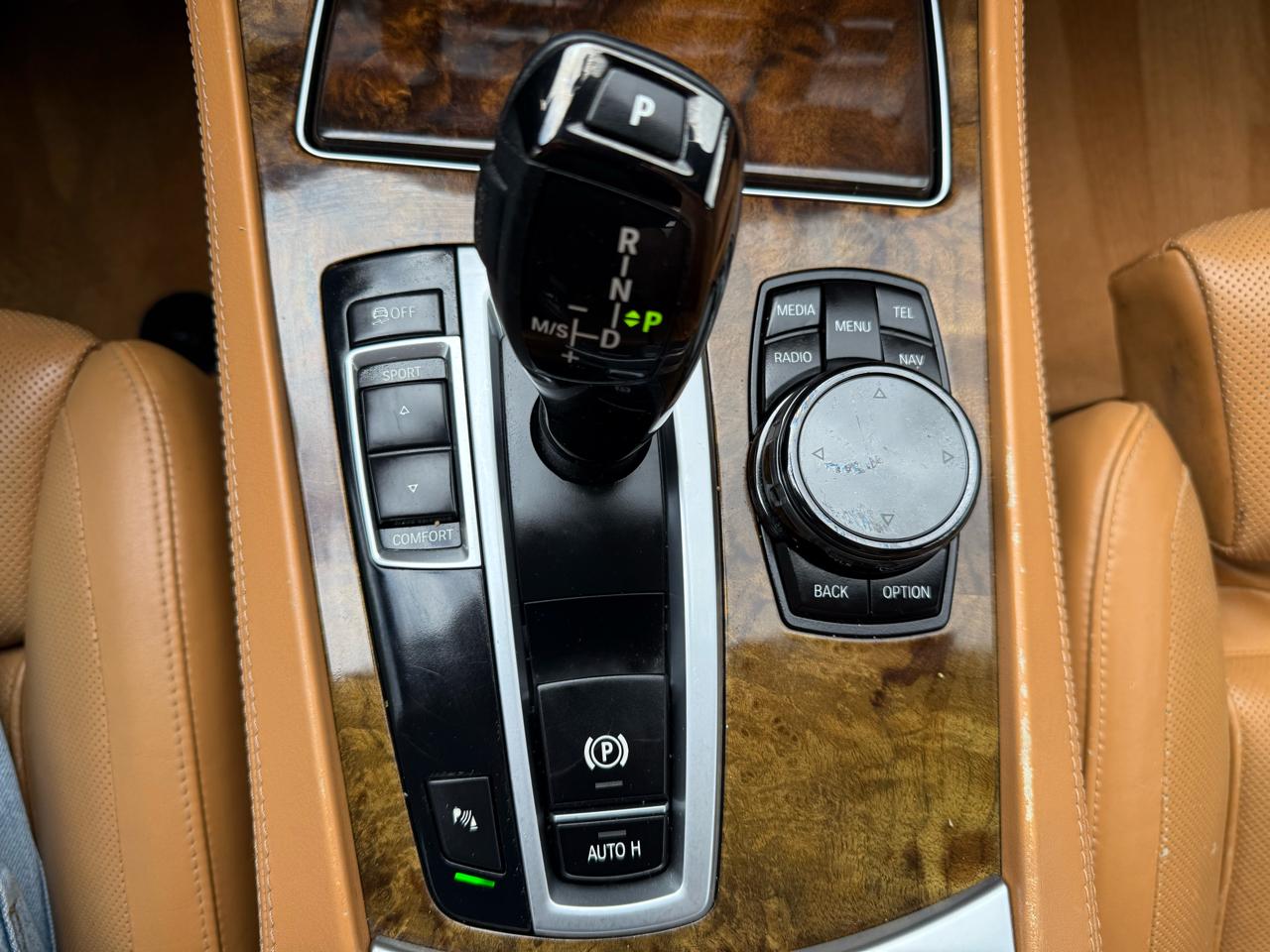 BMW 7-Series 750Li 2014