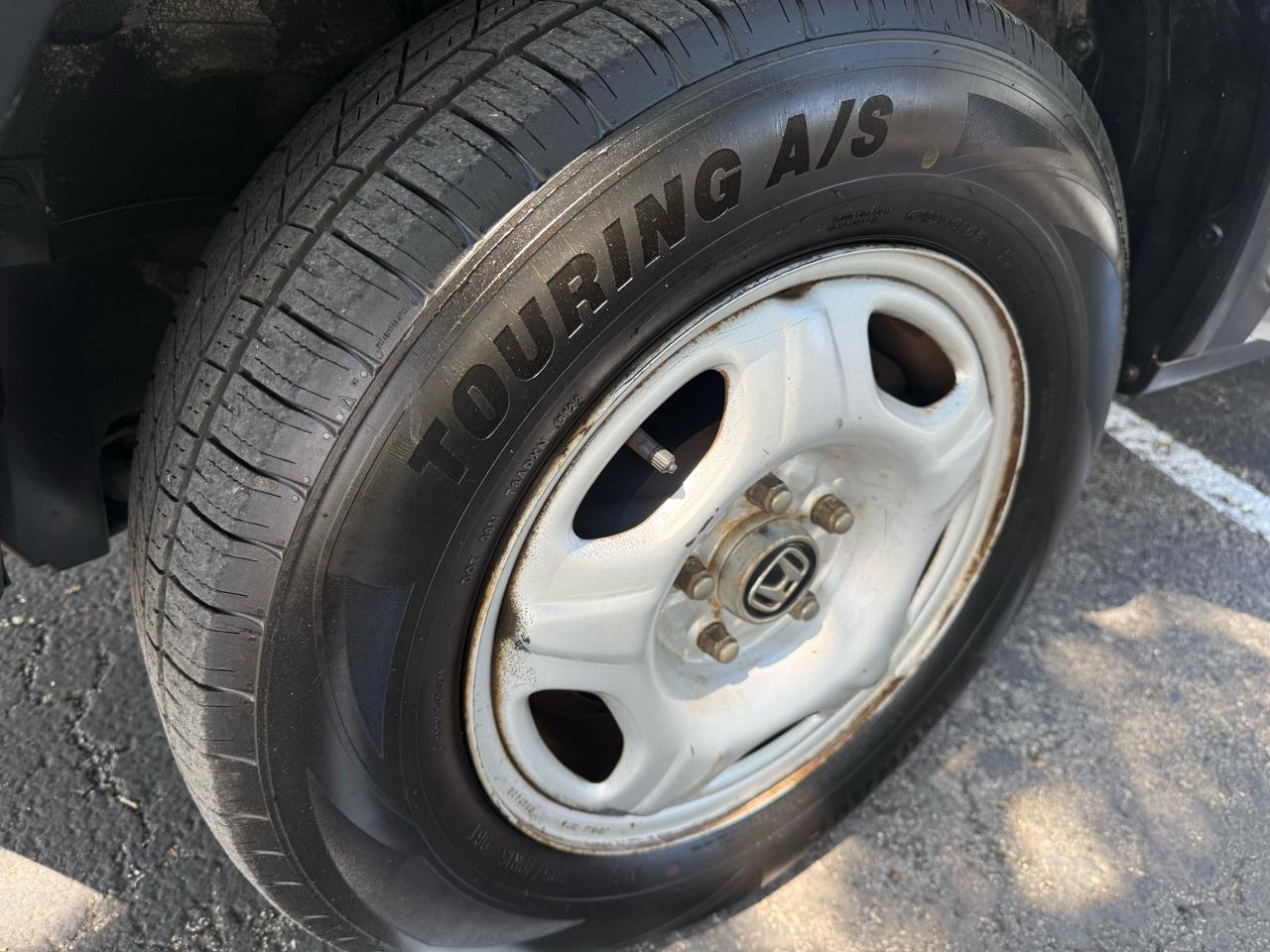 Honda CR-V LX 2WD 2003