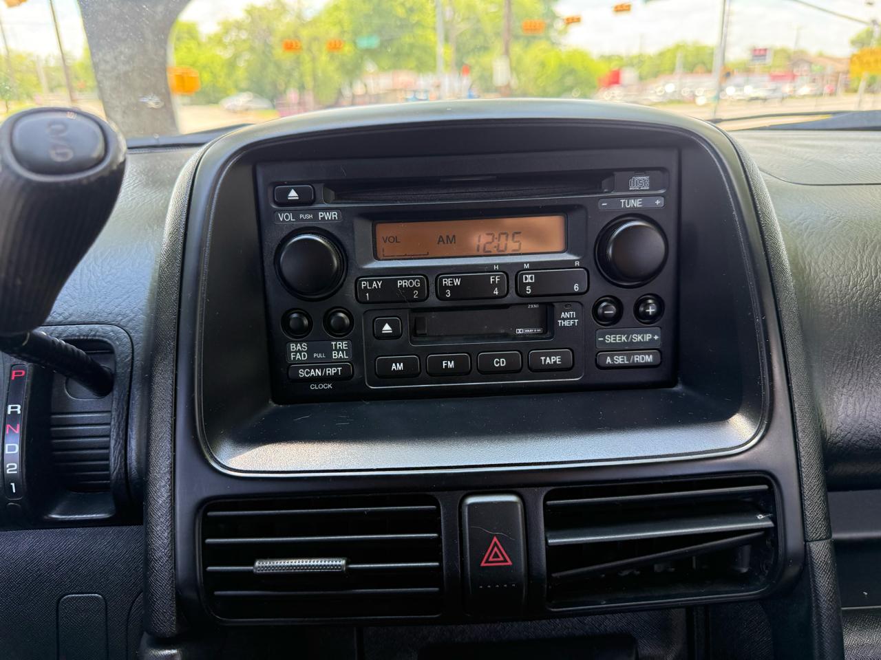 Honda CR-V LX 2WD 2003