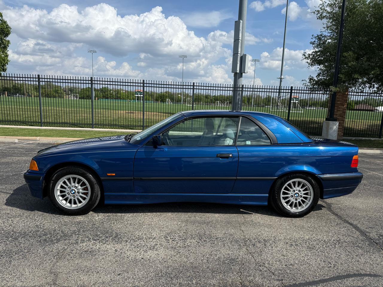 BMW 3-Series 323ic 1999
