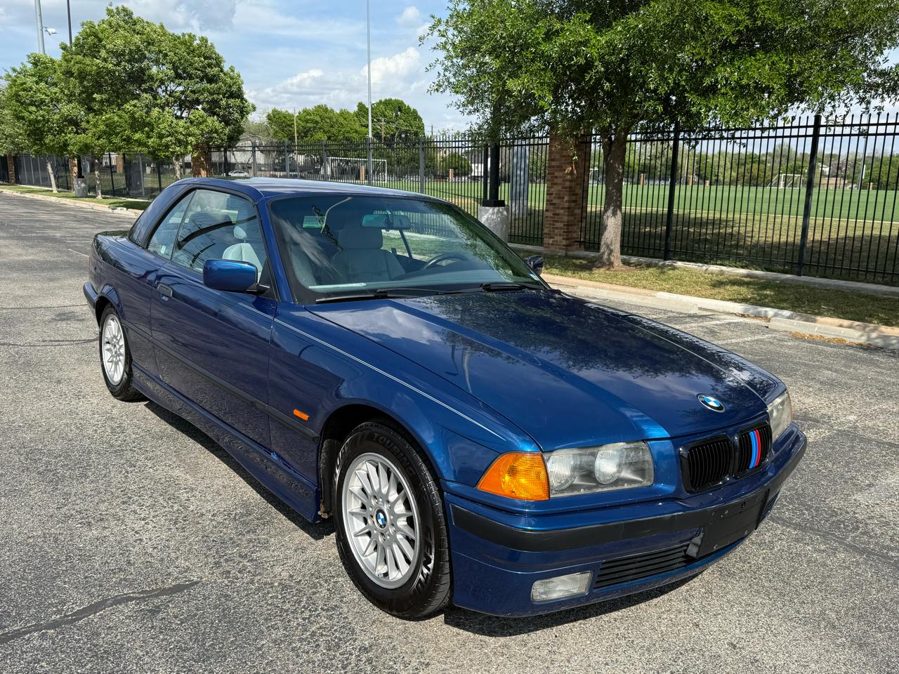 BMW 3-Series 323ic 1999