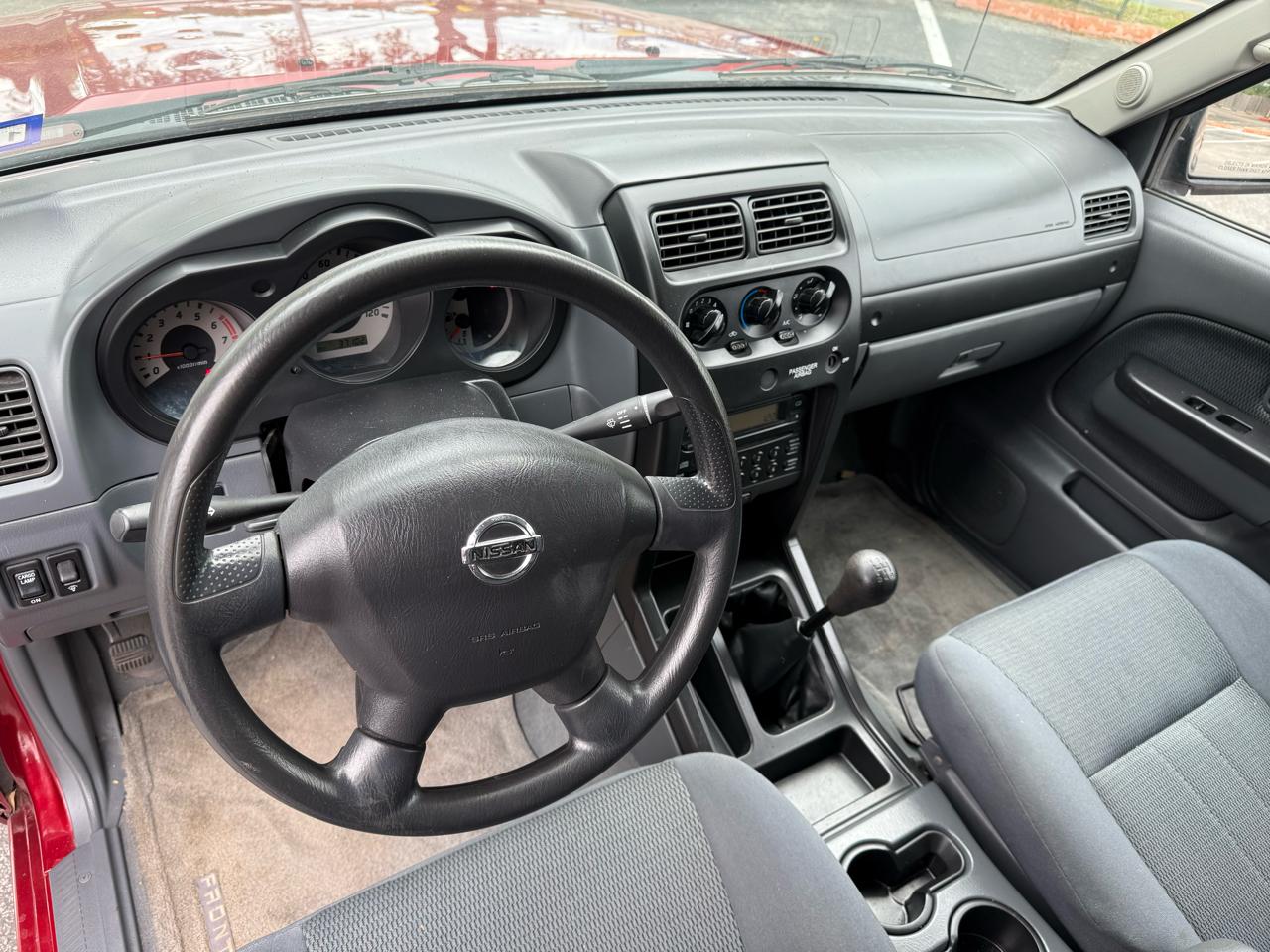 Nissan Frontier King Cab 2WD 2004